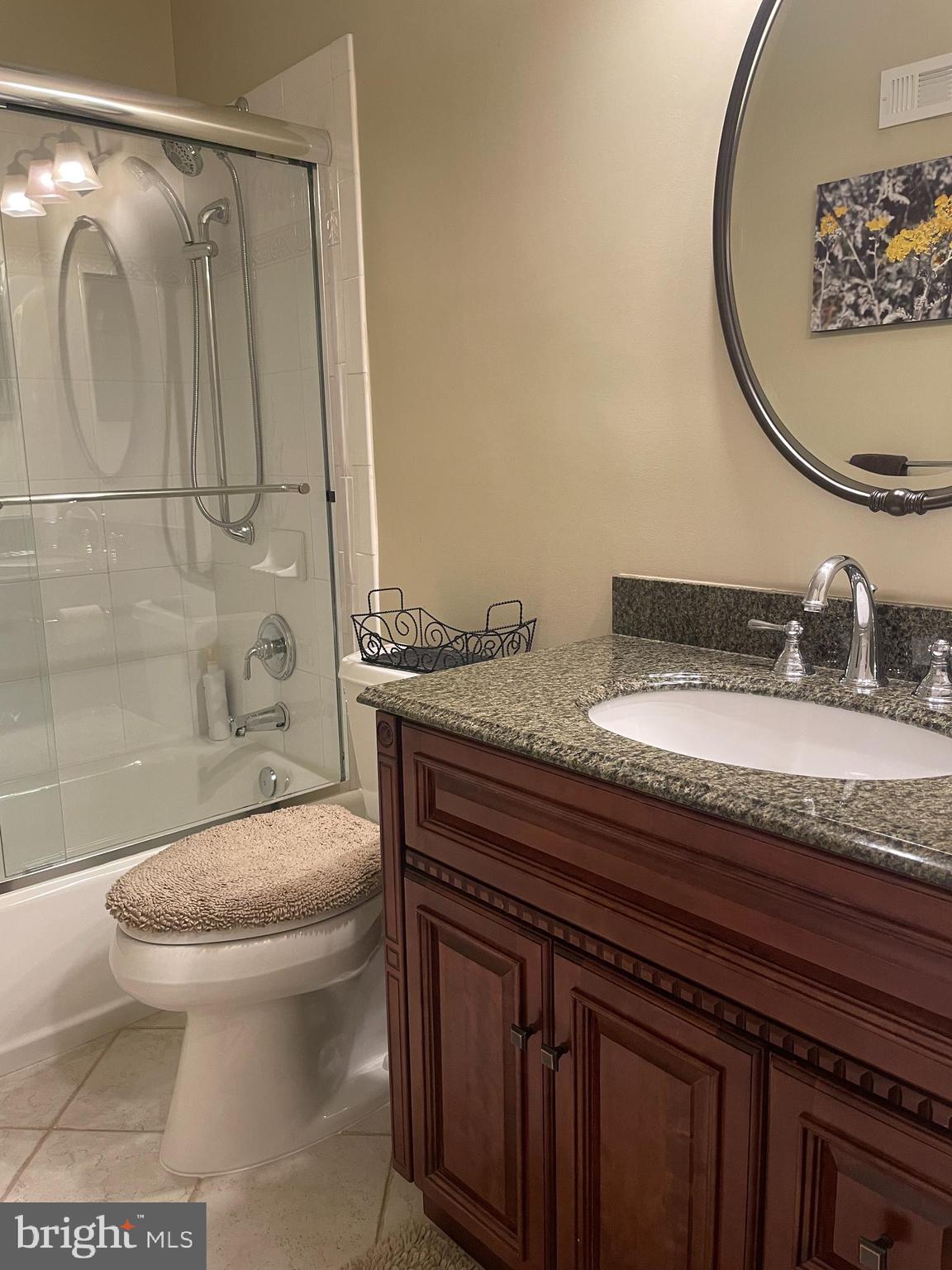 HICKORY HILLS - Residential