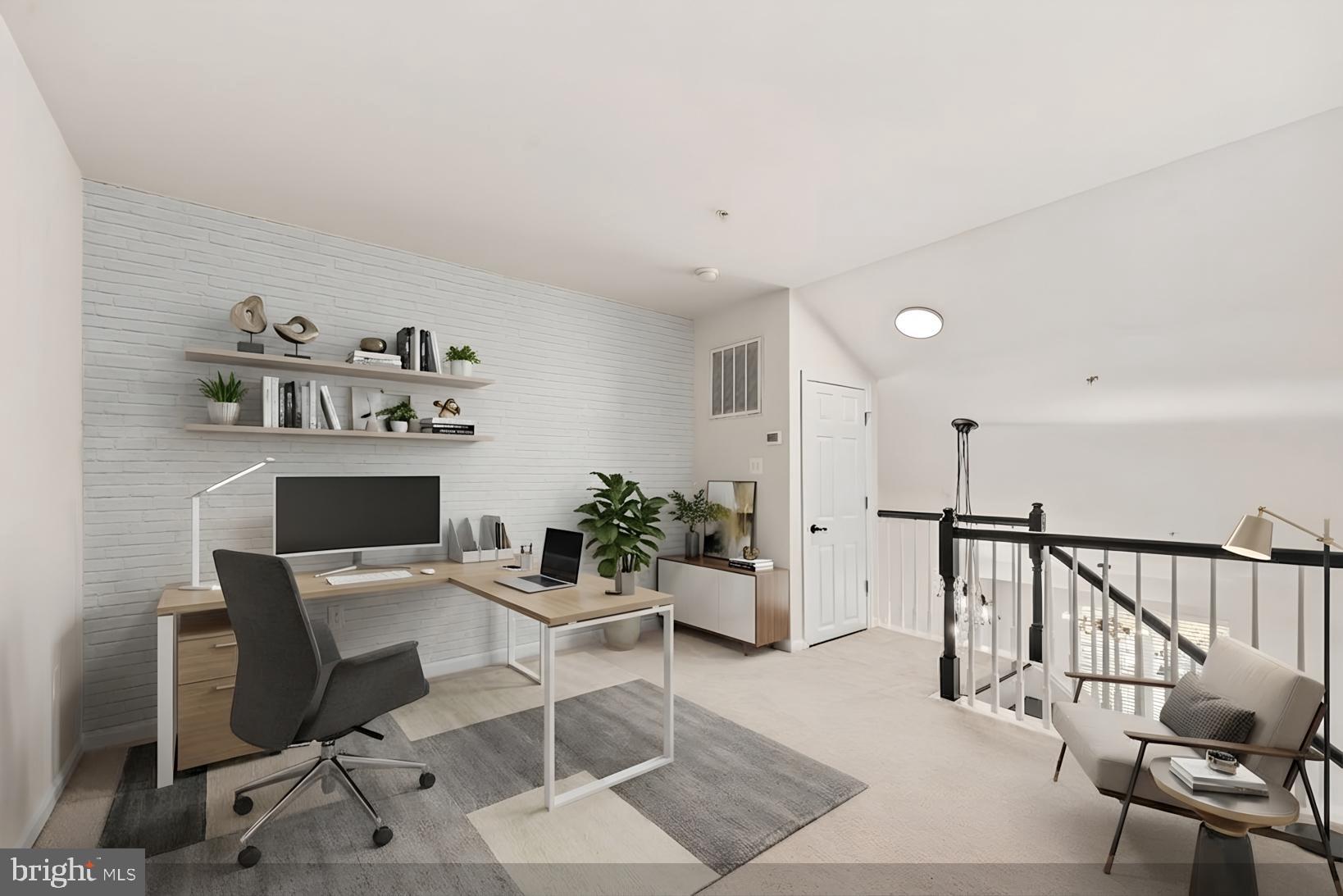 COMMONS ON POTOMAC SQUARE - Residential