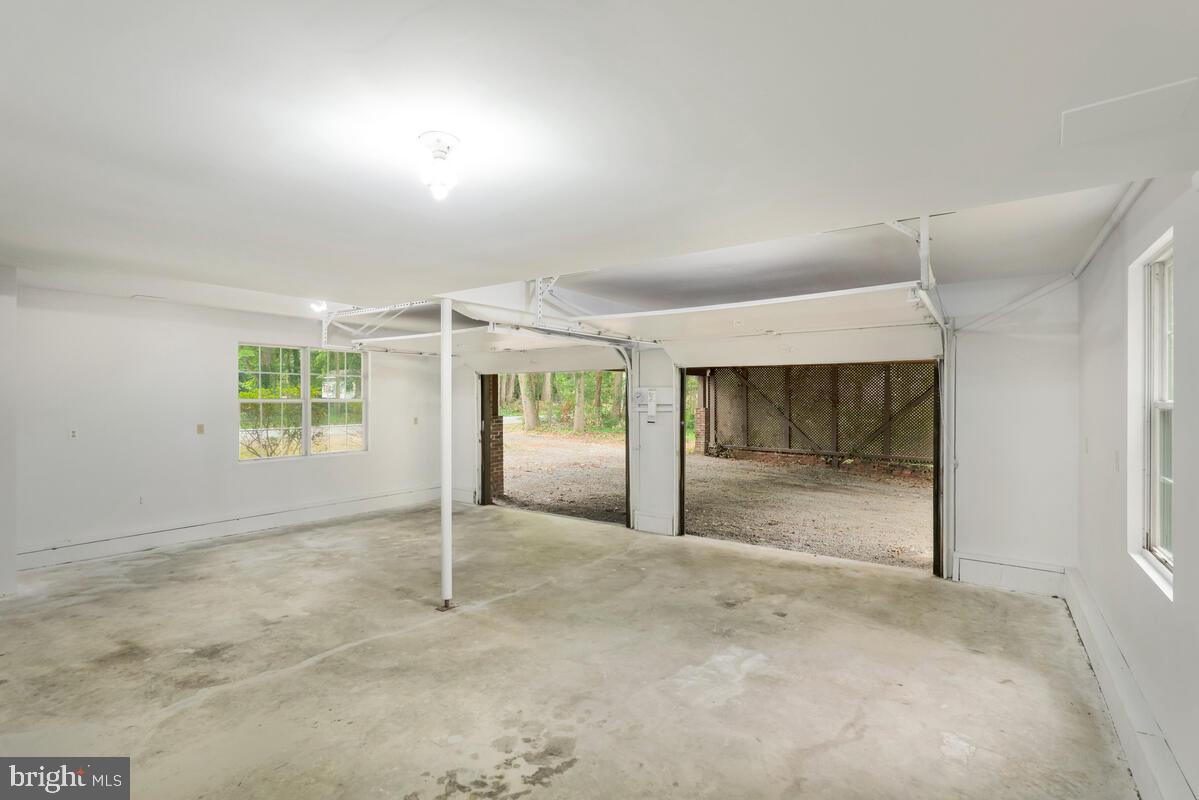 DRUM POINT - Residential