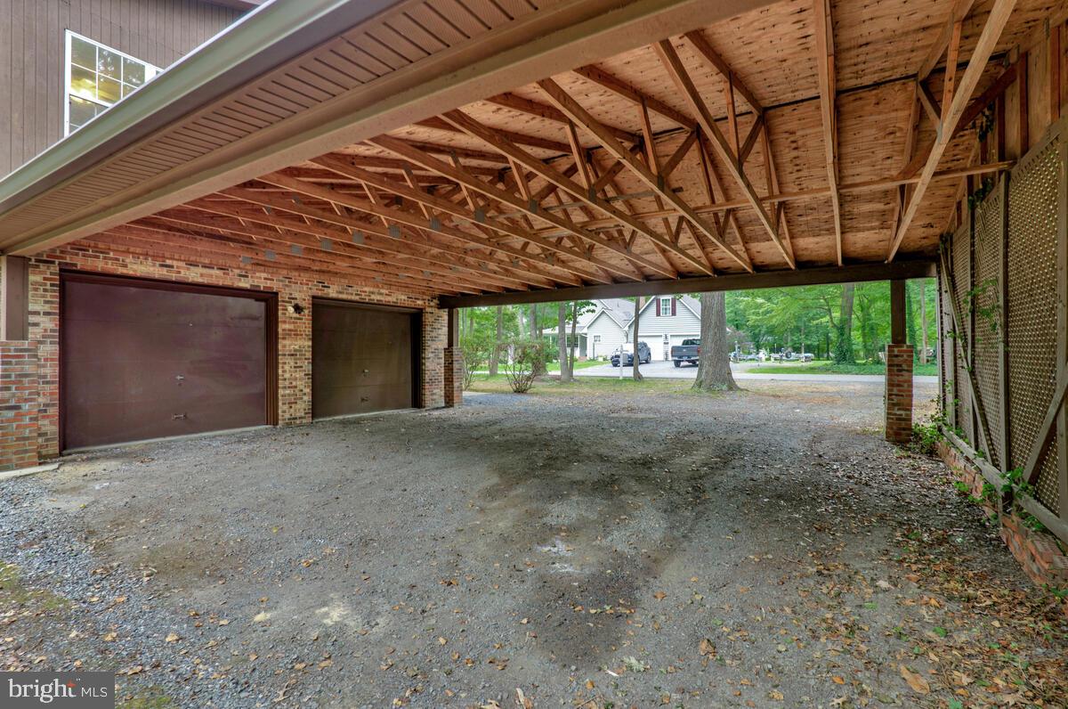 DRUM POINT - Residential