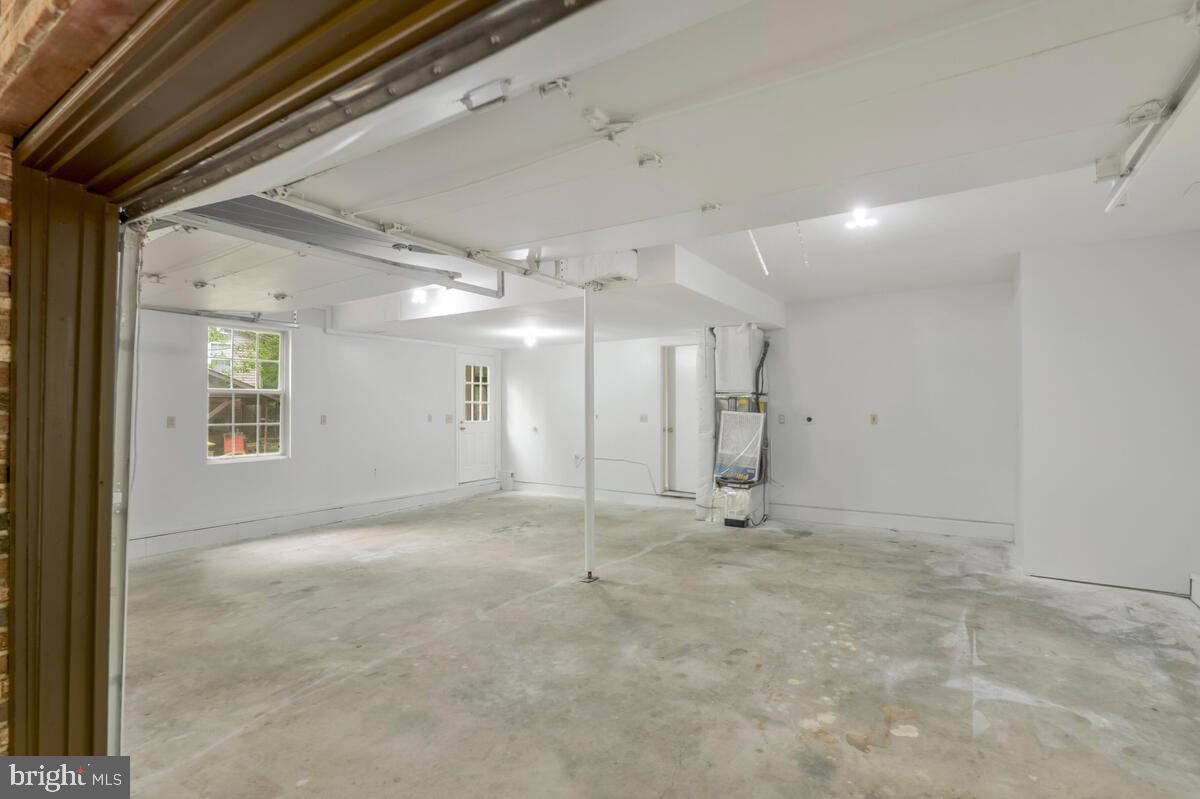 DRUM POINT - Residential