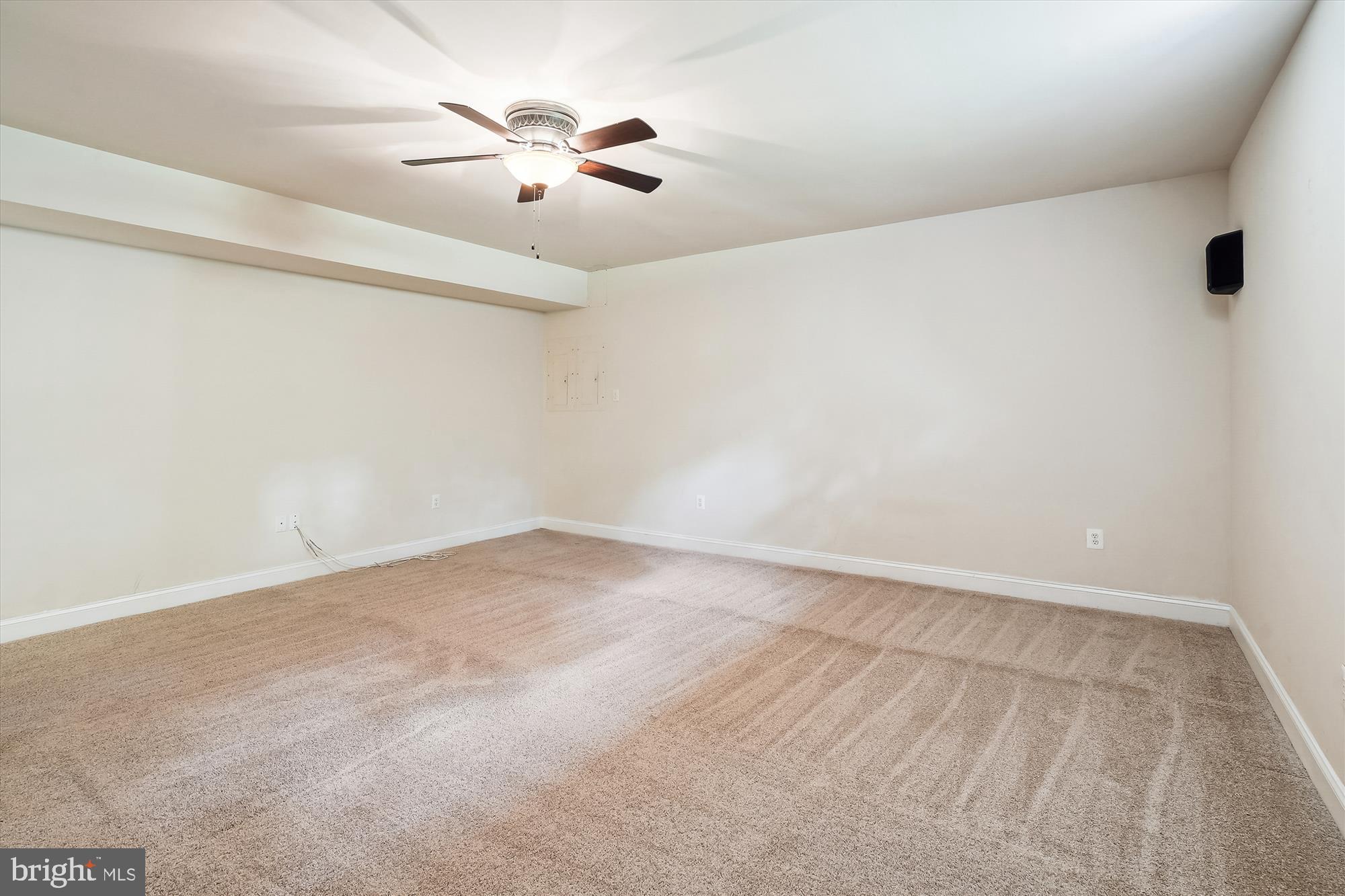 POTOMAC RUN - Residential Lease