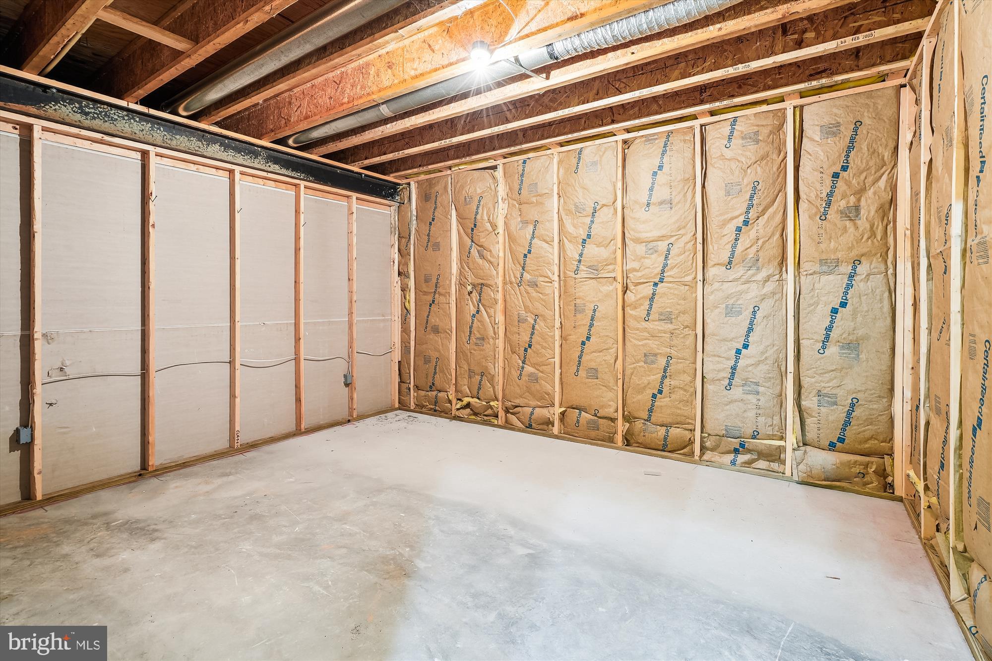 POTOMAC RUN - Residential Lease