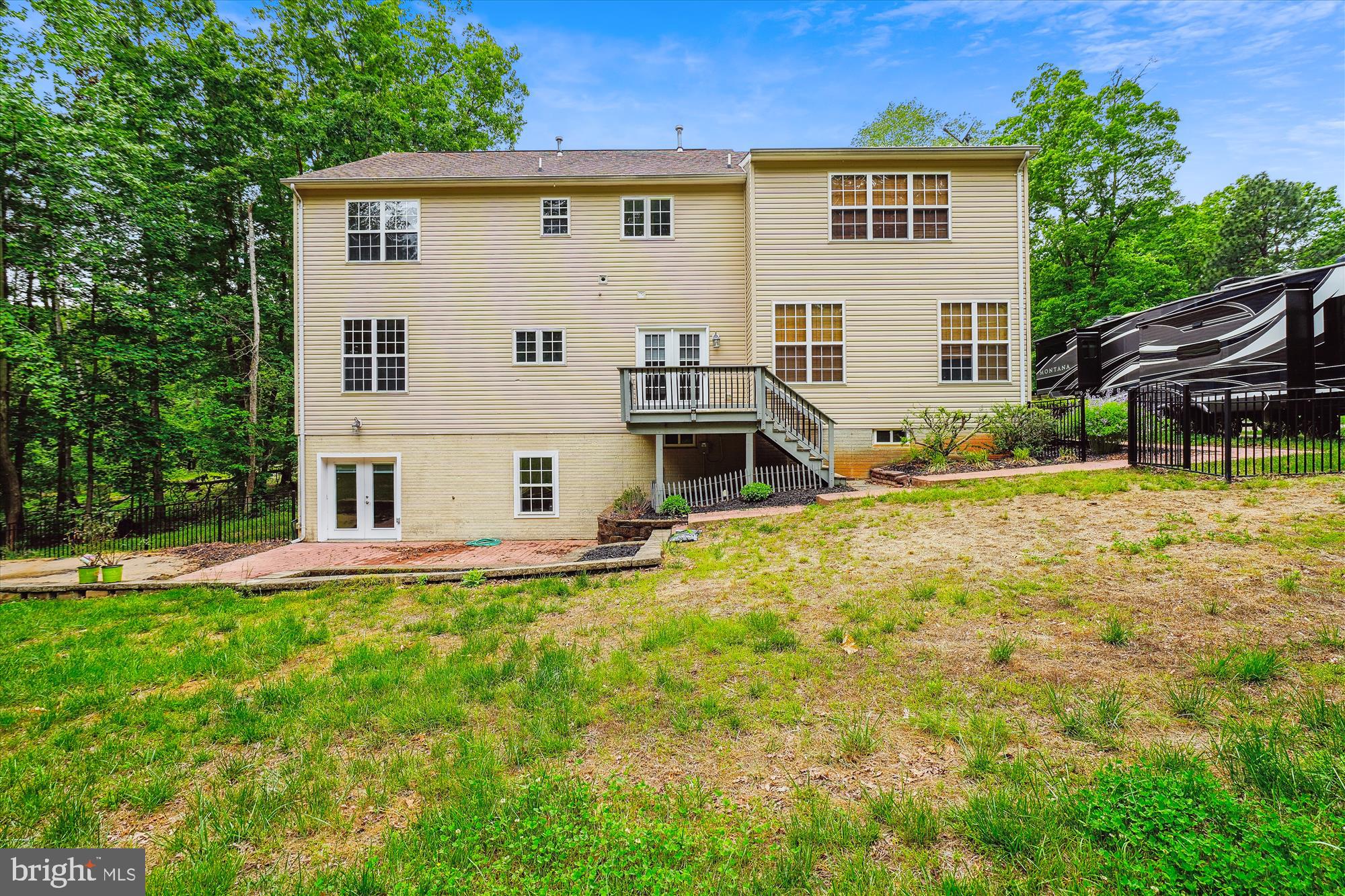 POTOMAC RUN - Residential Lease