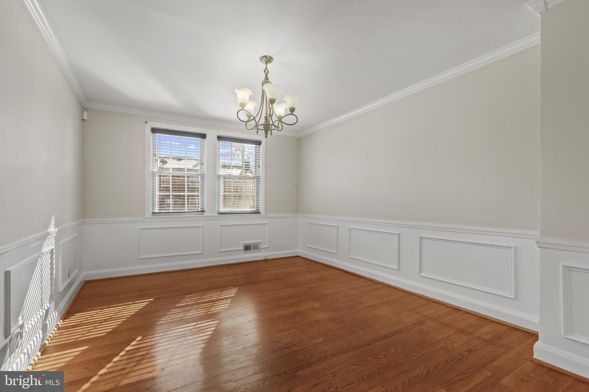 EDNOR GARDENS - LAKESIDE - Residential