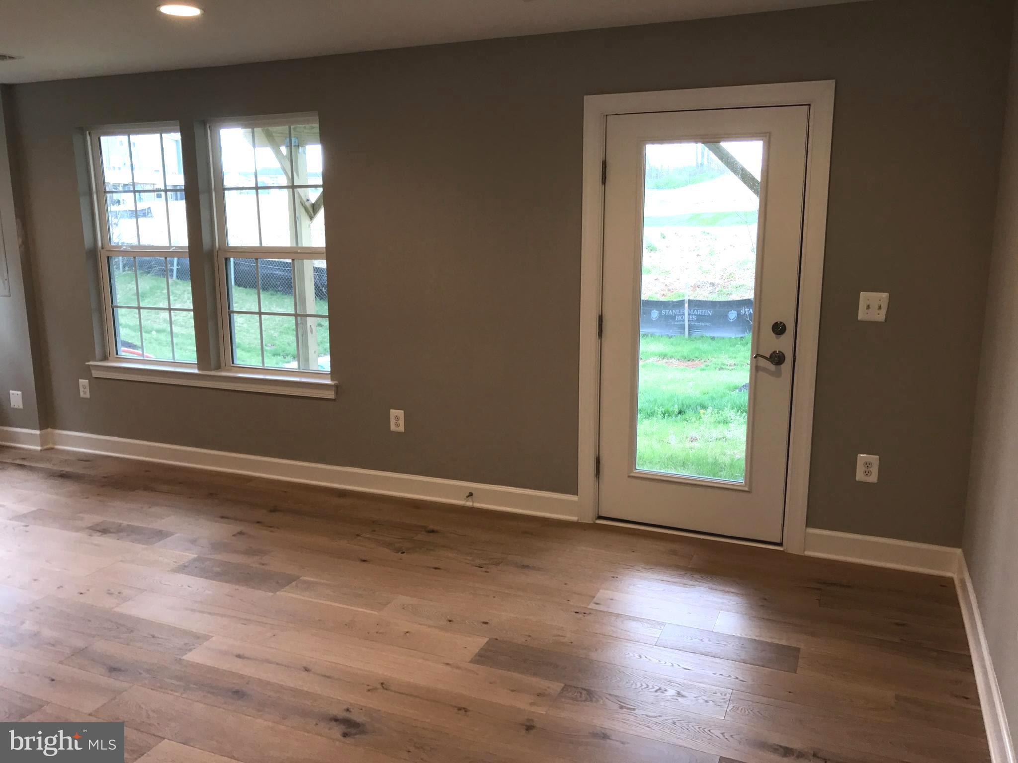 HEATHCOTE COMMONS - Residential Lease