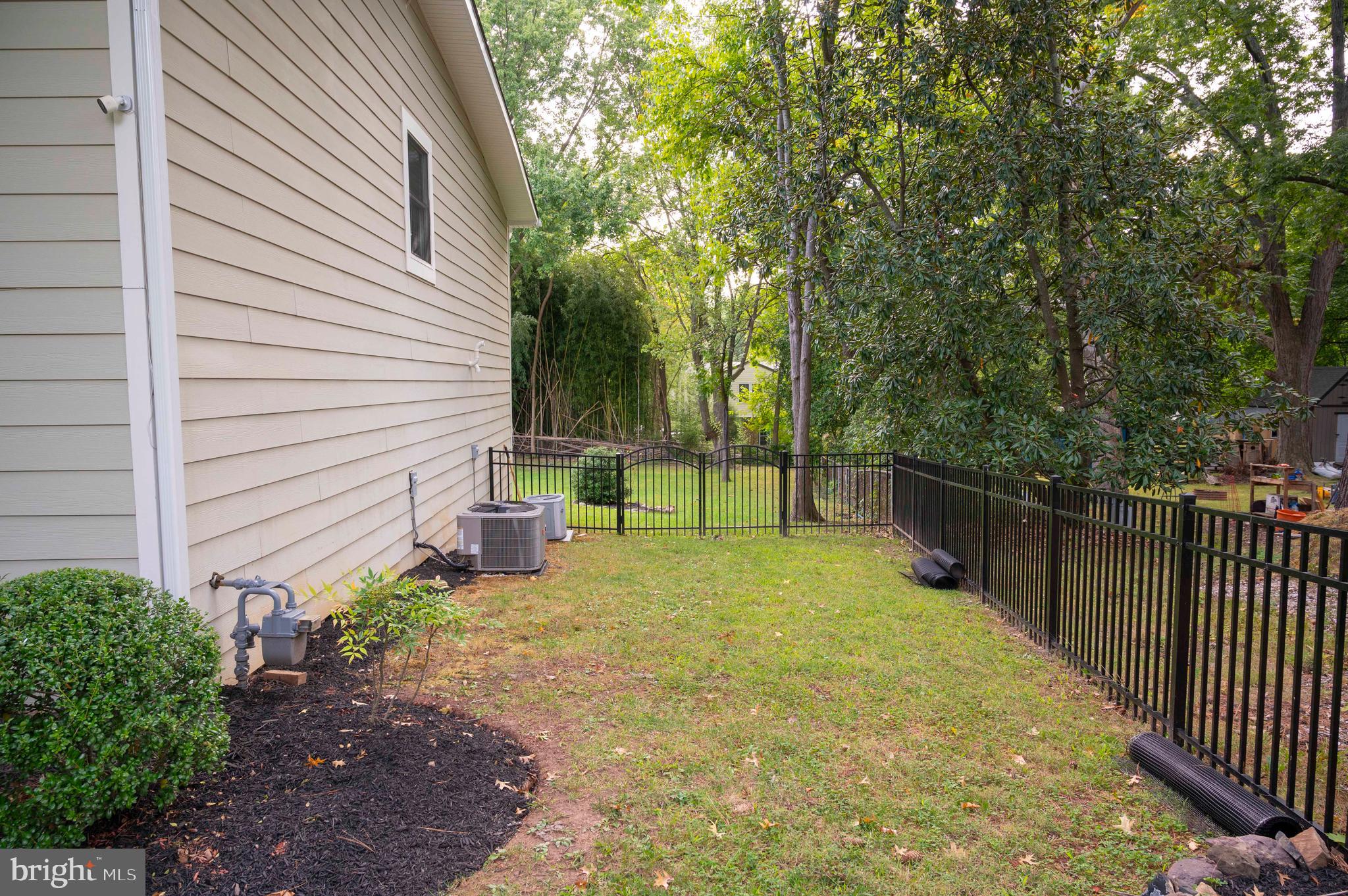 HALCYON OF HERNDON - Residential