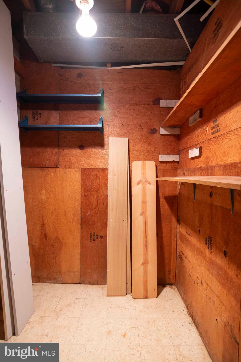 HALCYON OF HERNDON - Residential