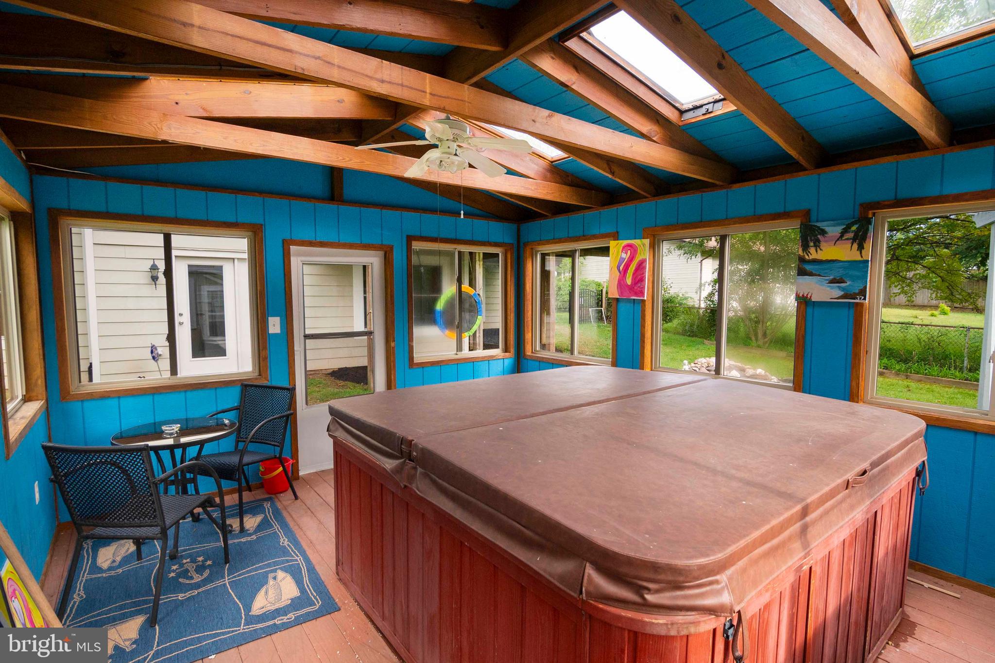 HALCYON OF HERNDON - Residential