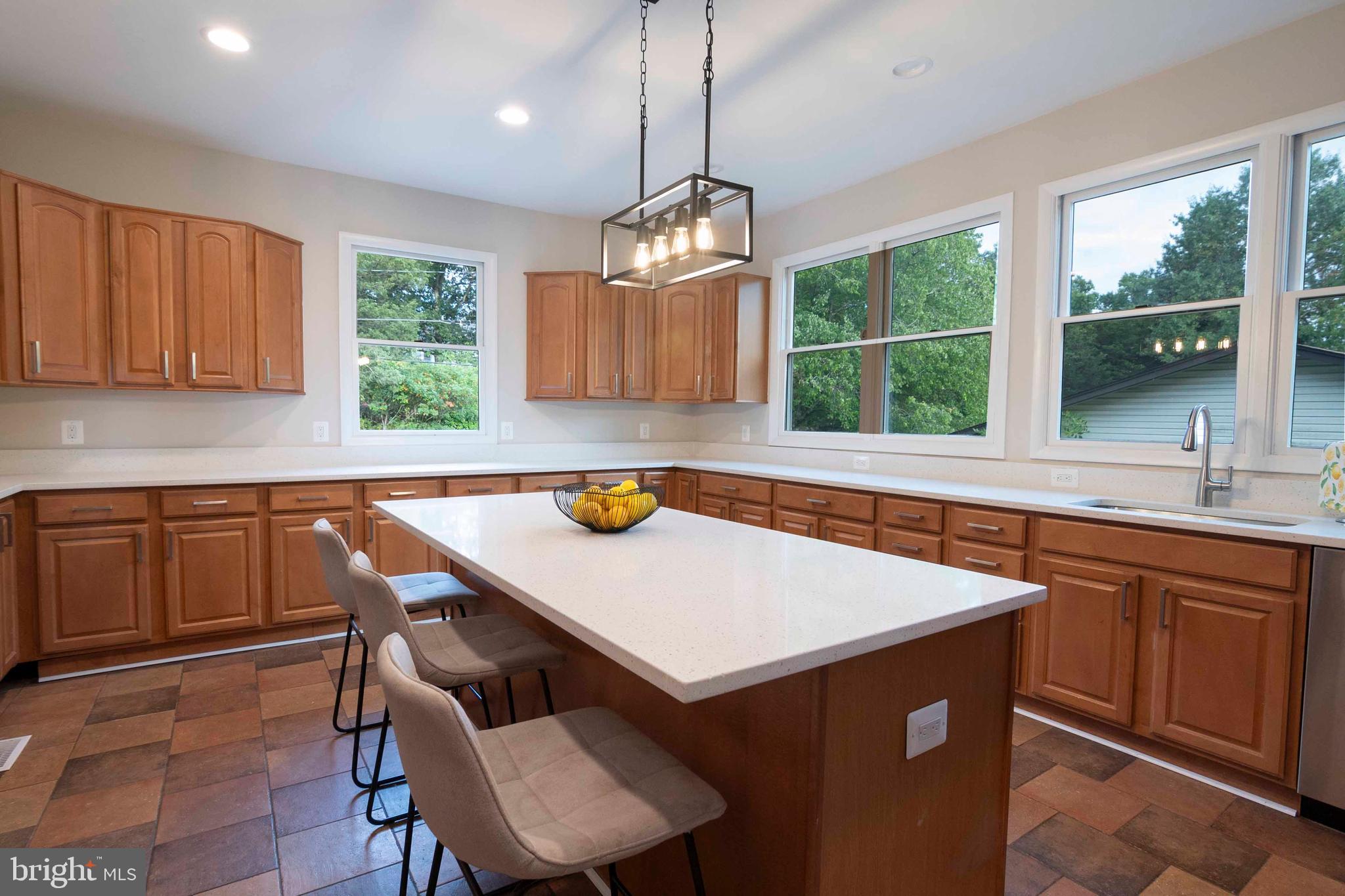 HALCYON OF HERNDON - Residential