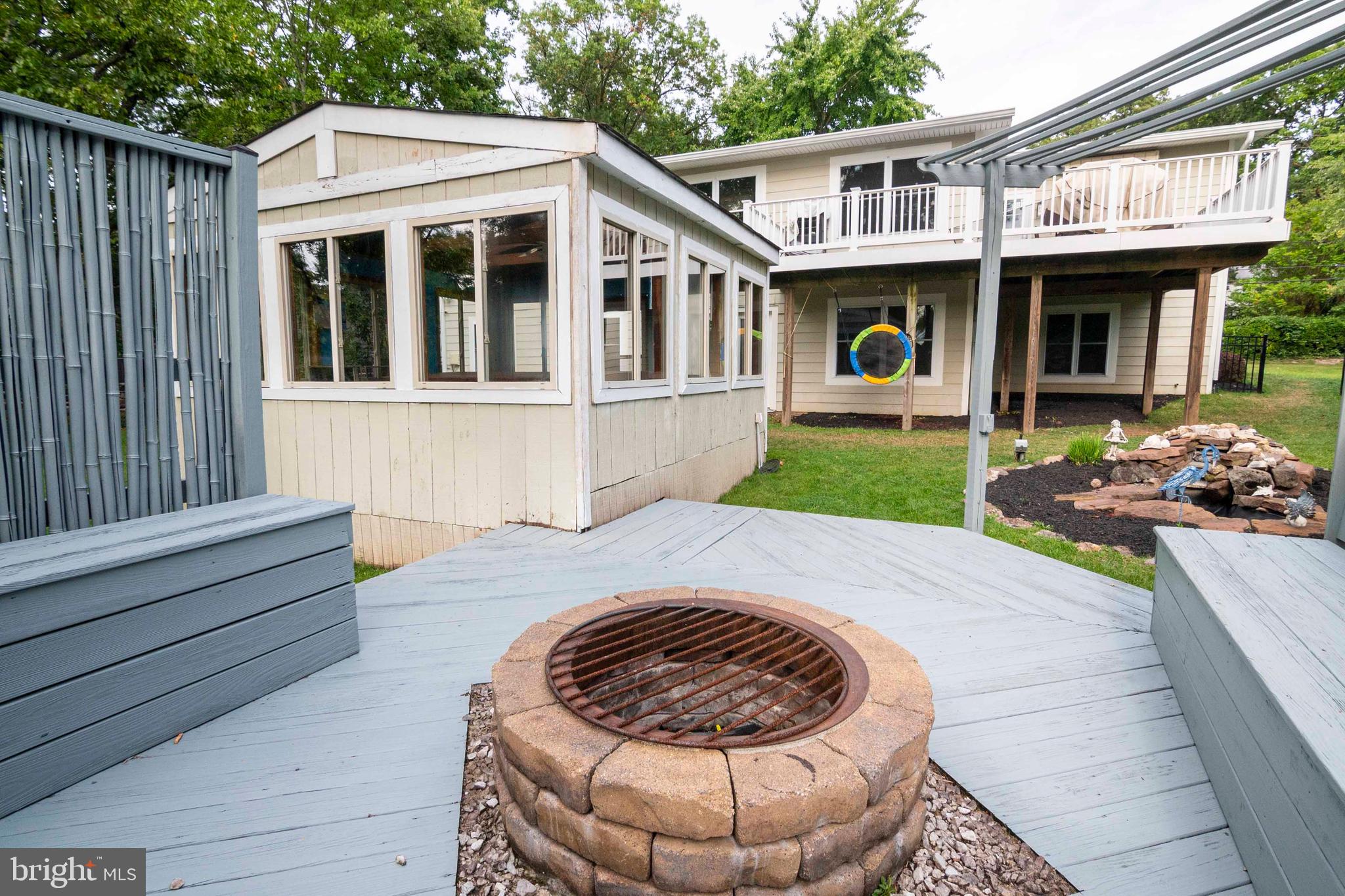 HALCYON OF HERNDON - Residential