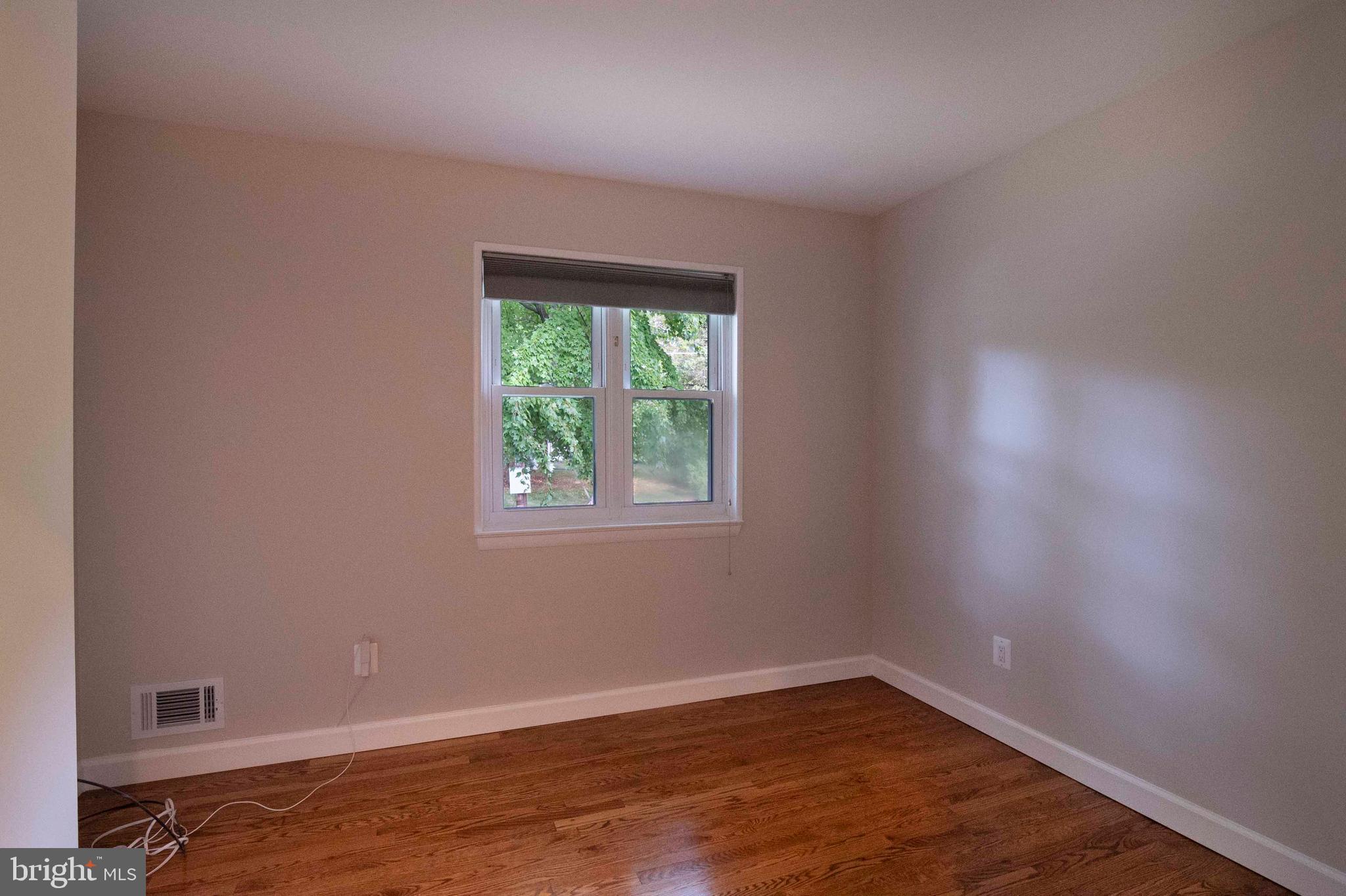 HALCYON OF HERNDON - Residential