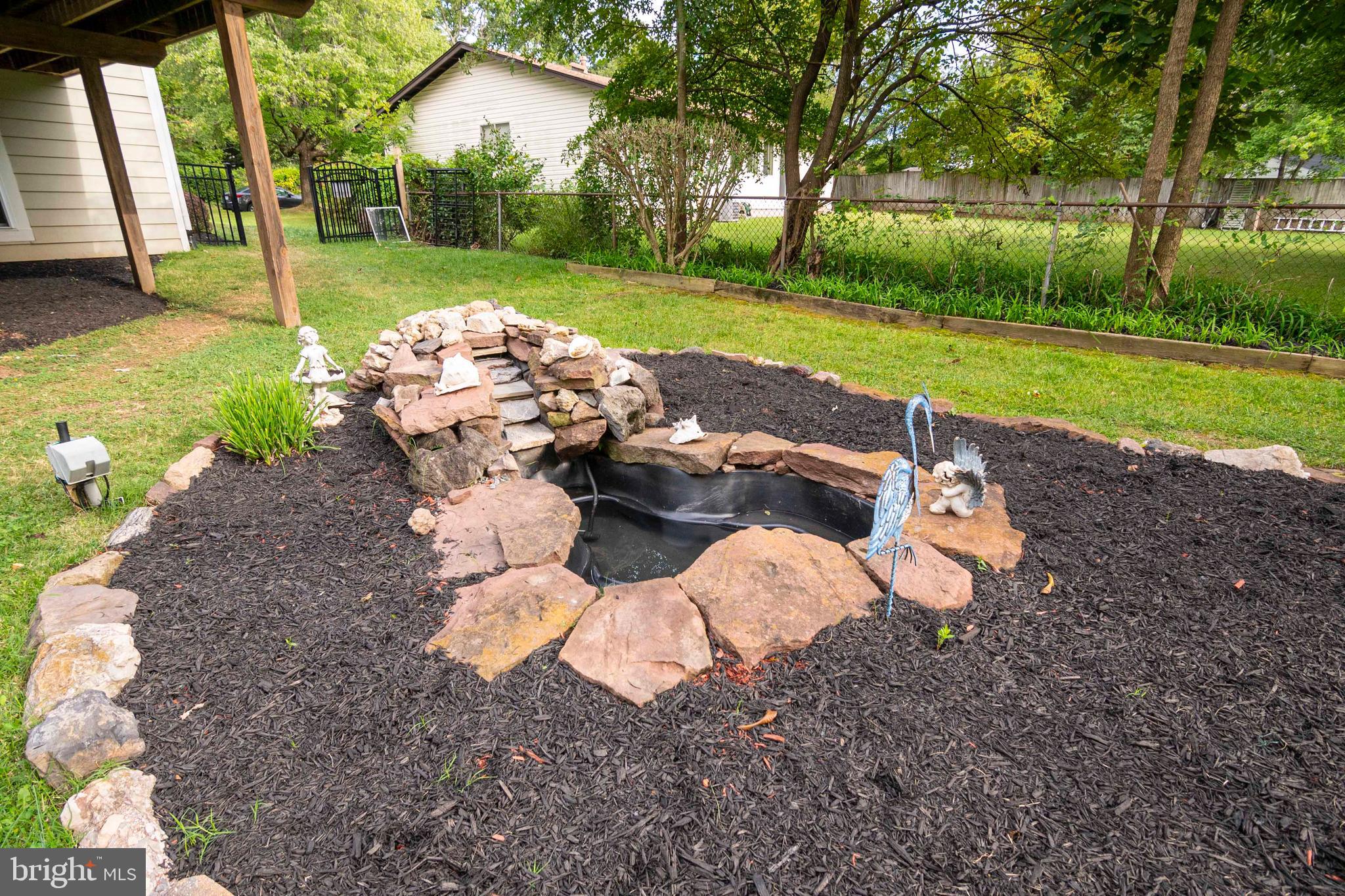 HALCYON OF HERNDON - Residential