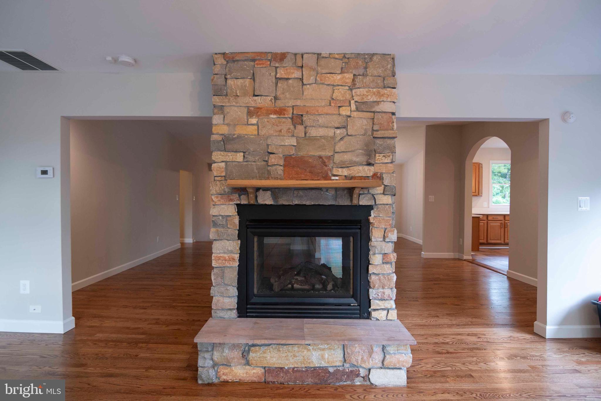 HALCYON OF HERNDON - Residential