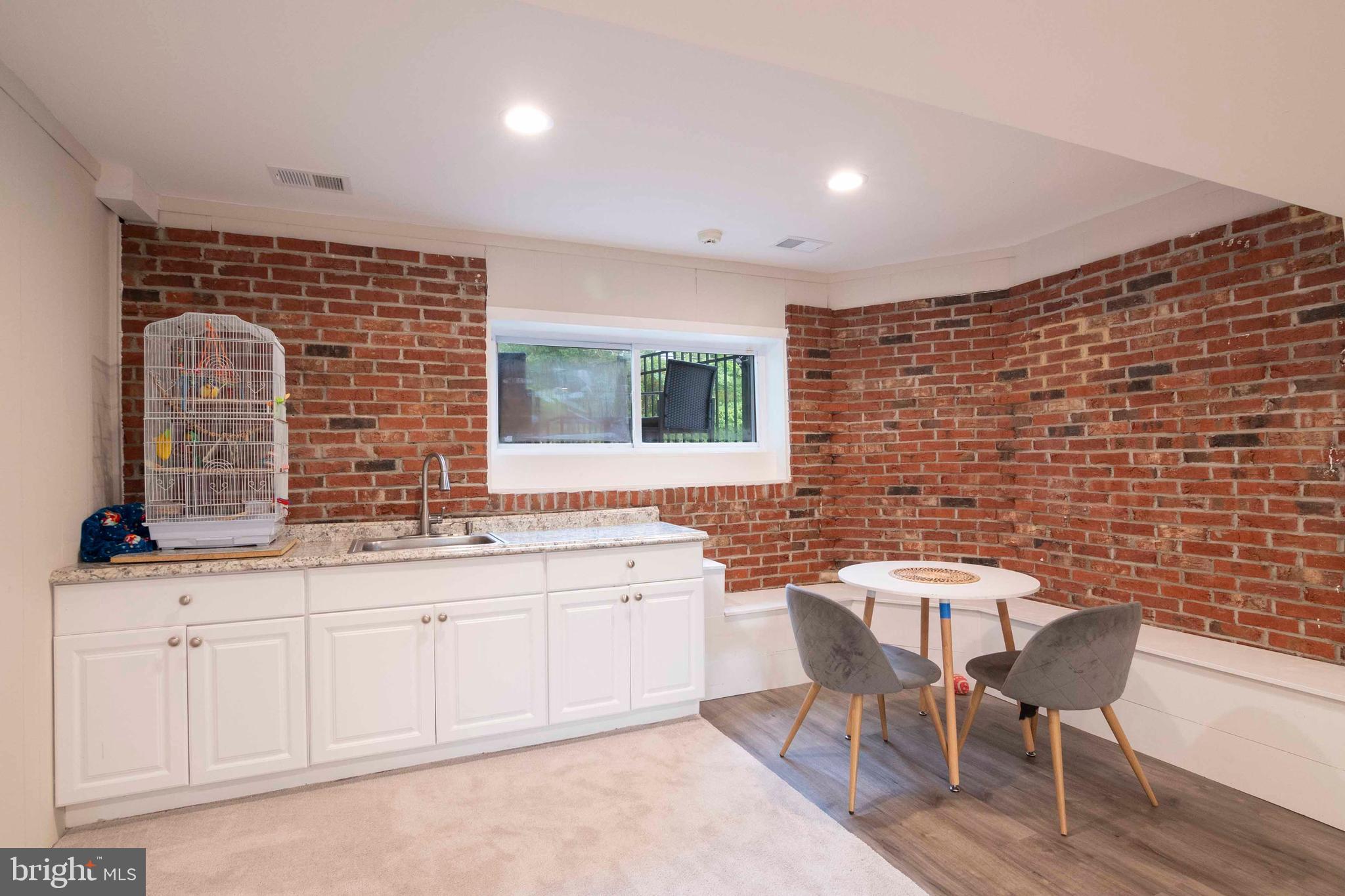 HALCYON OF HERNDON - Residential