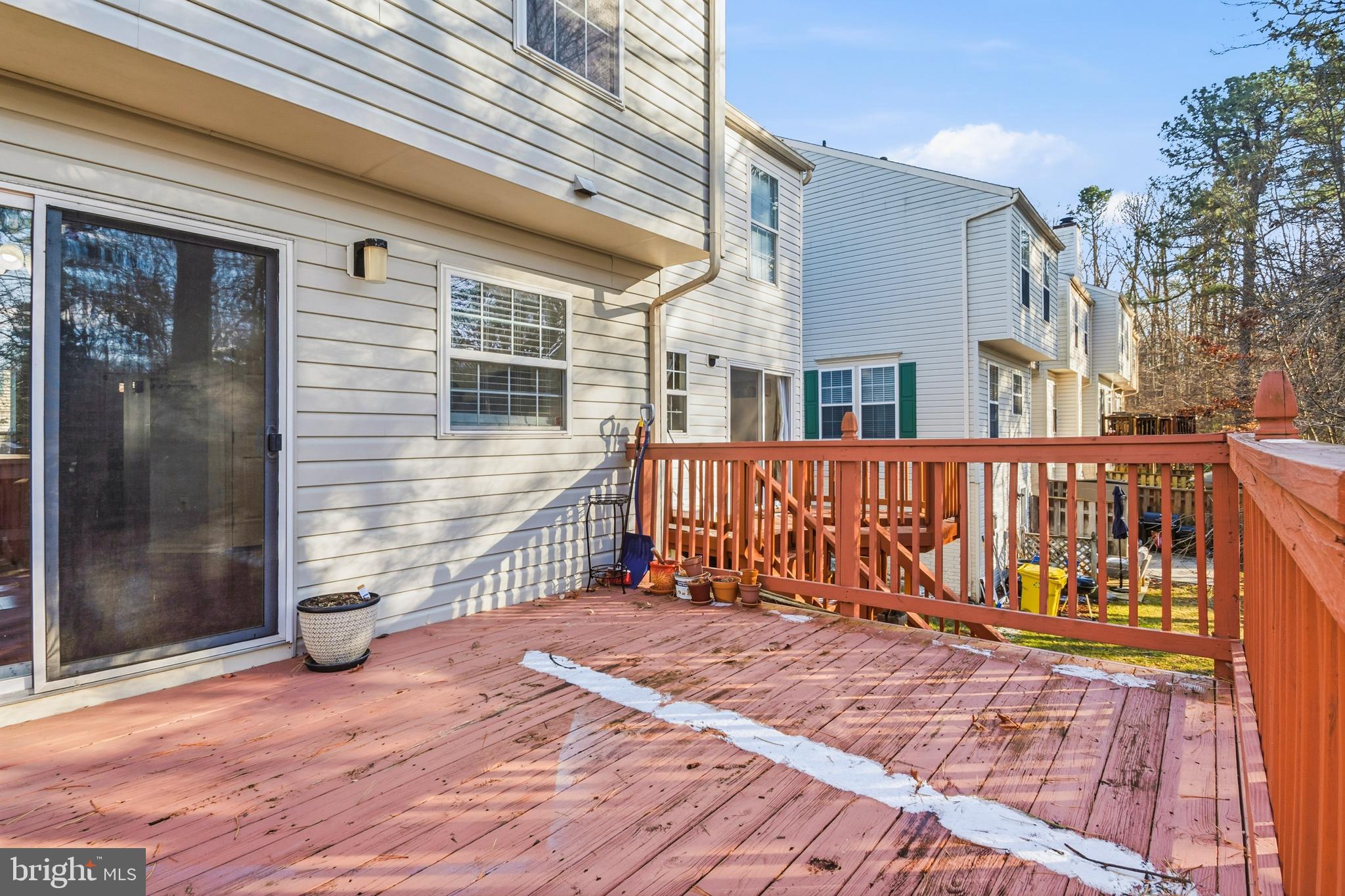 RUSSETT - Residential