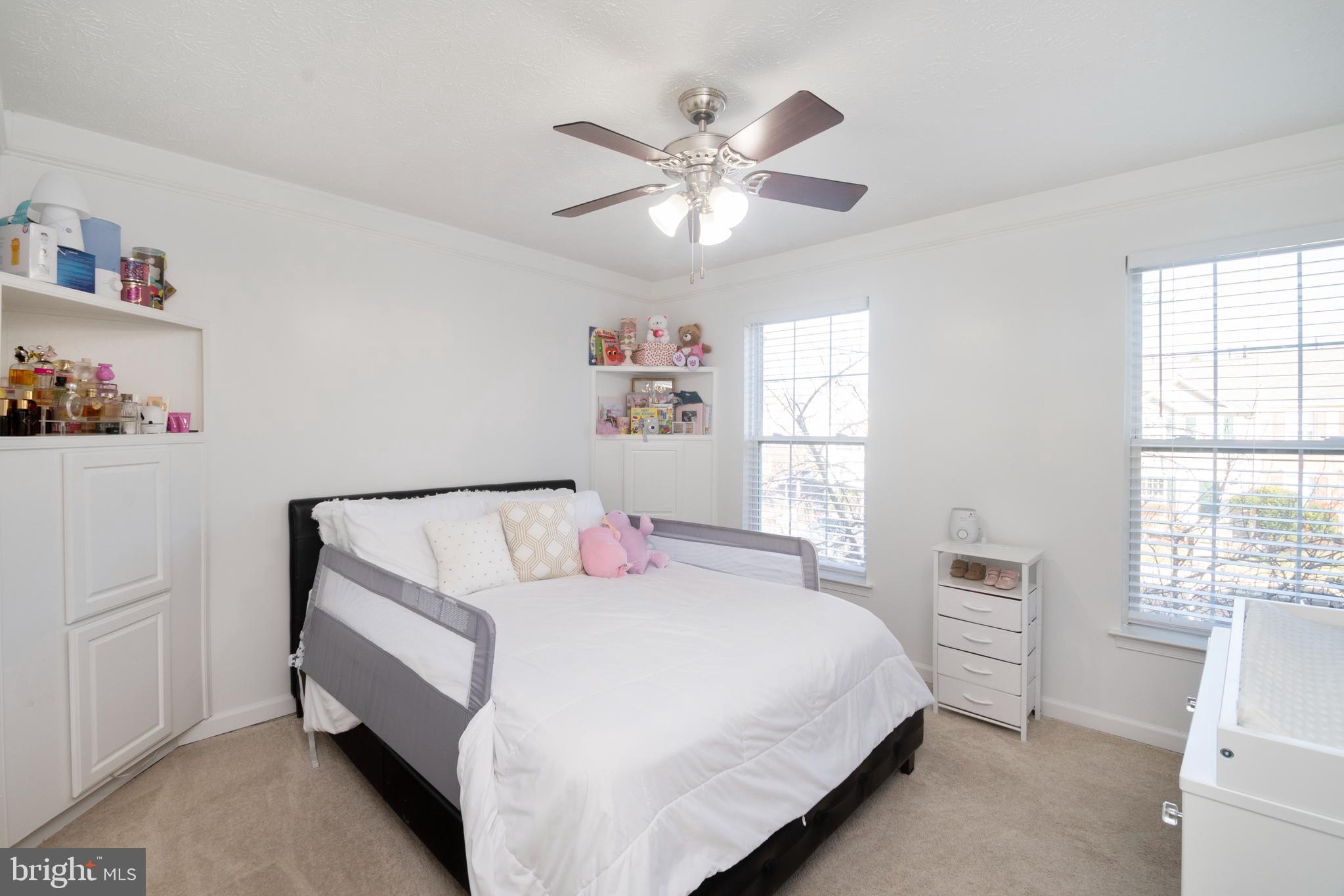 RUSSETT - Residential