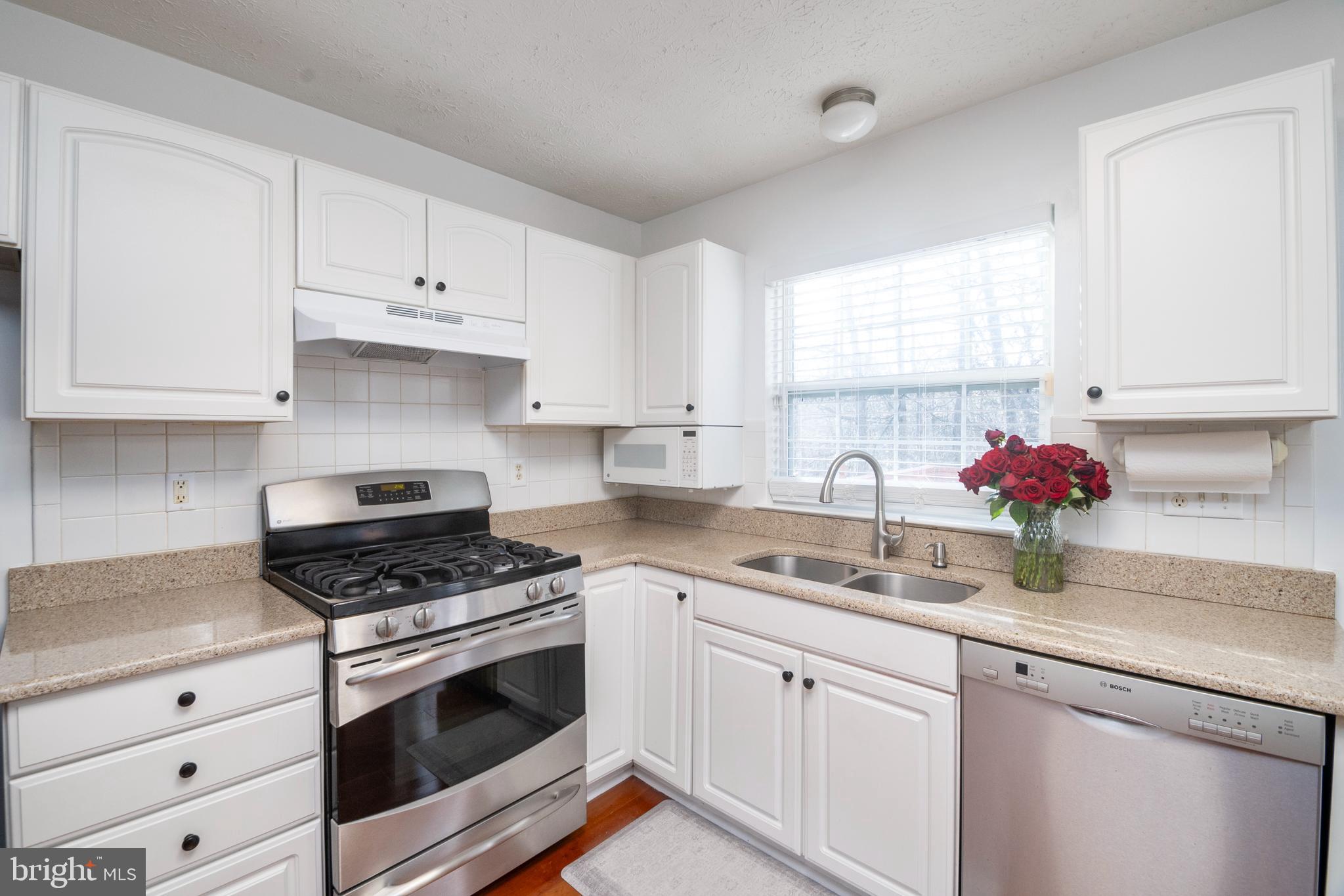 RUSSETT - Residential