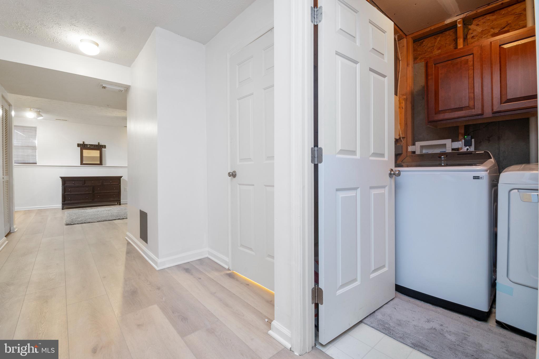 RUSSETT - Residential