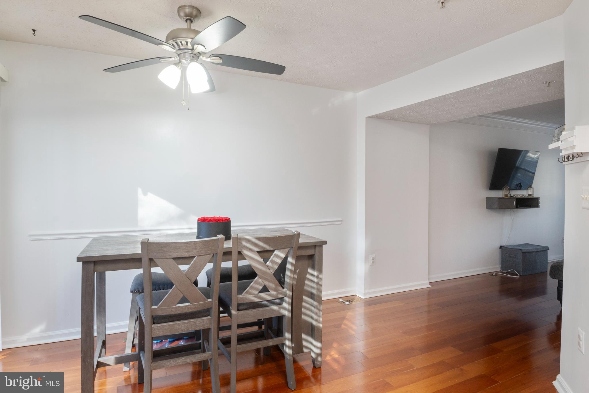 RUSSETT - Residential