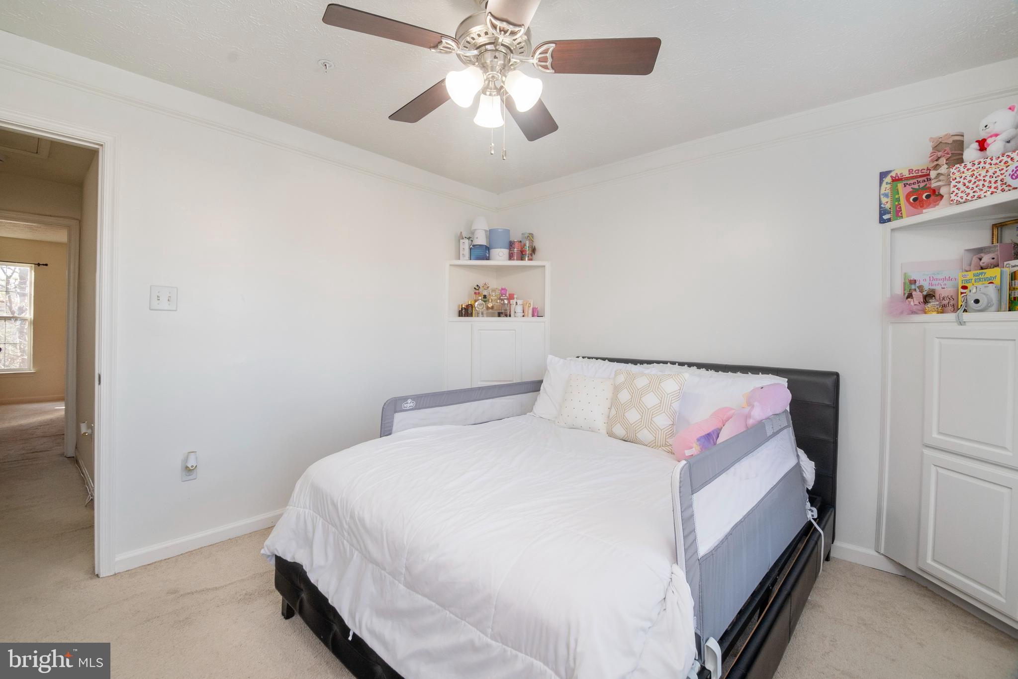 RUSSETT - Residential