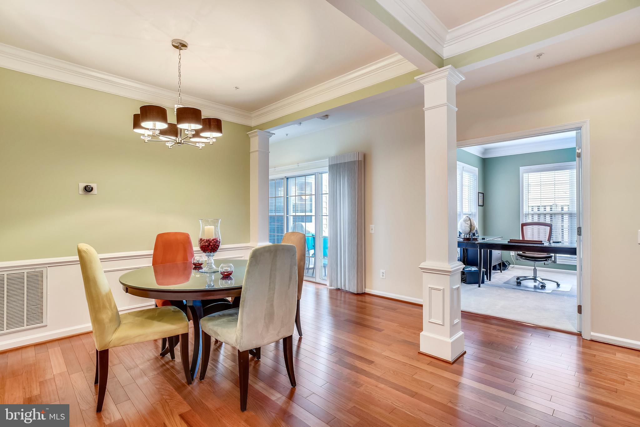 OVERLOOK CONDOMINIUM - Residential