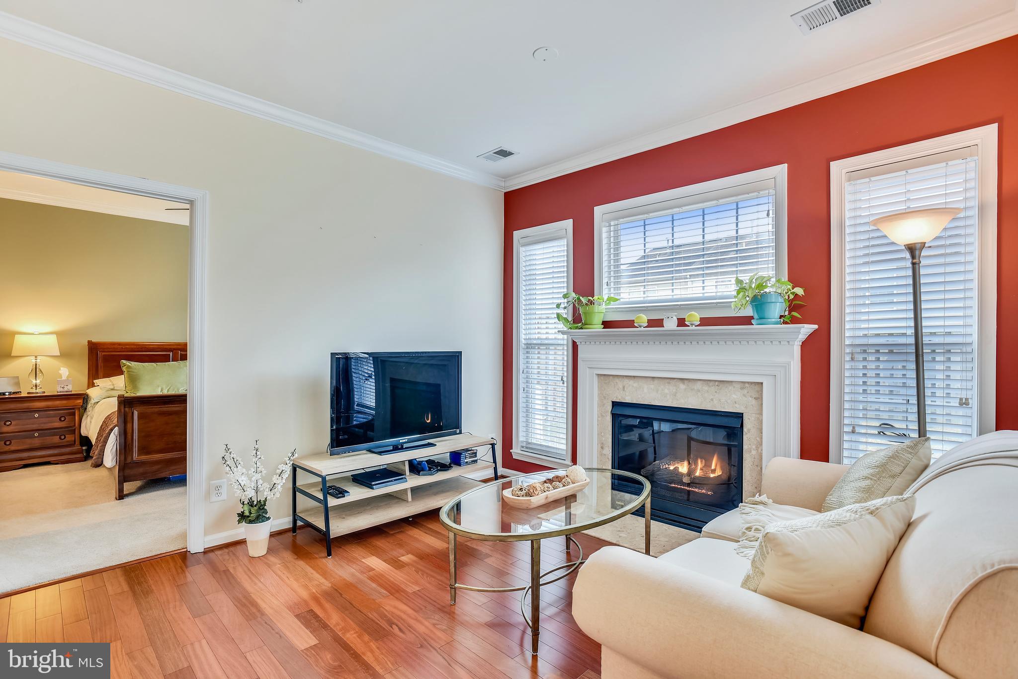 OVERLOOK CONDOMINIUM - Residential