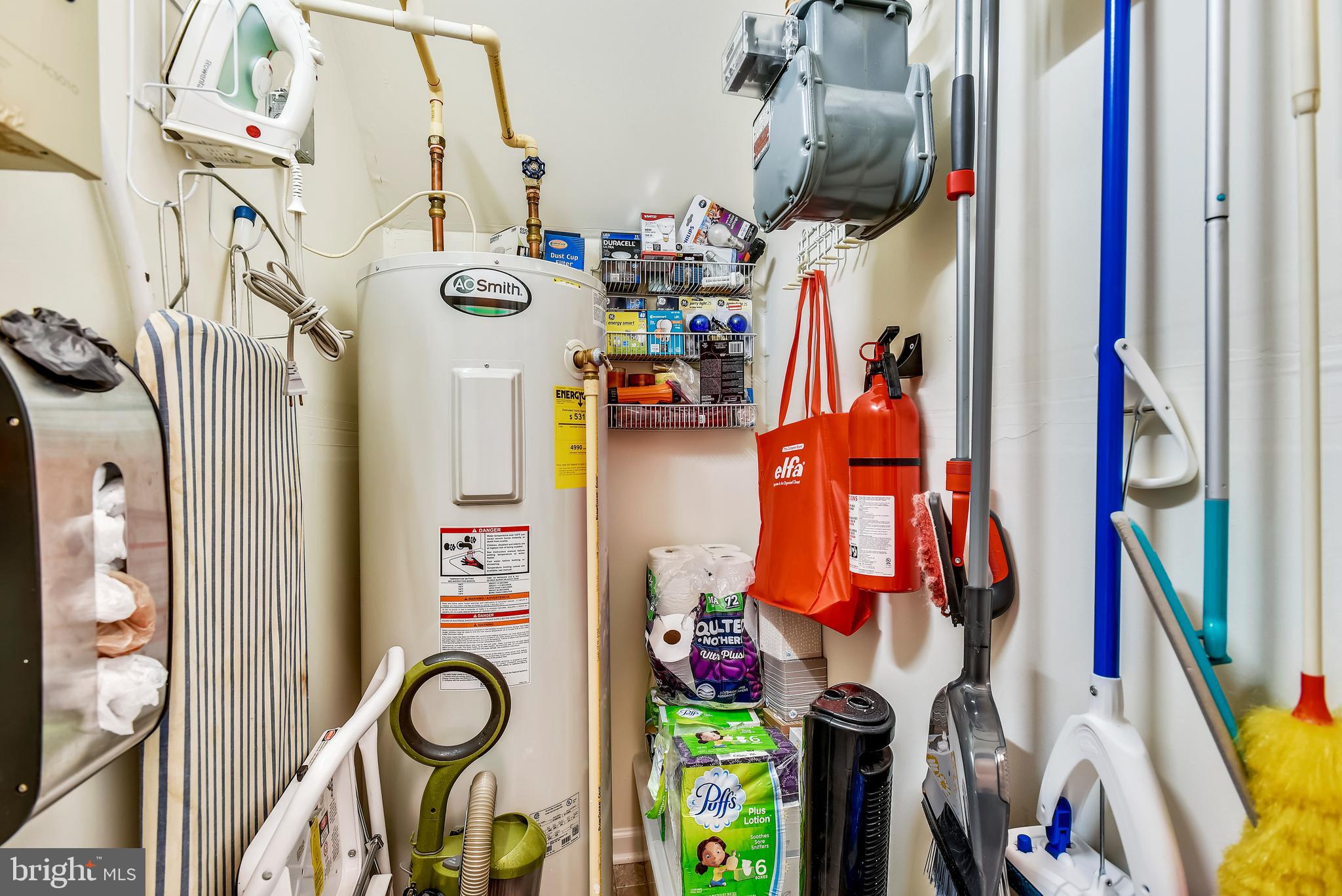 OVERLOOK CONDOMINIUM - Residential