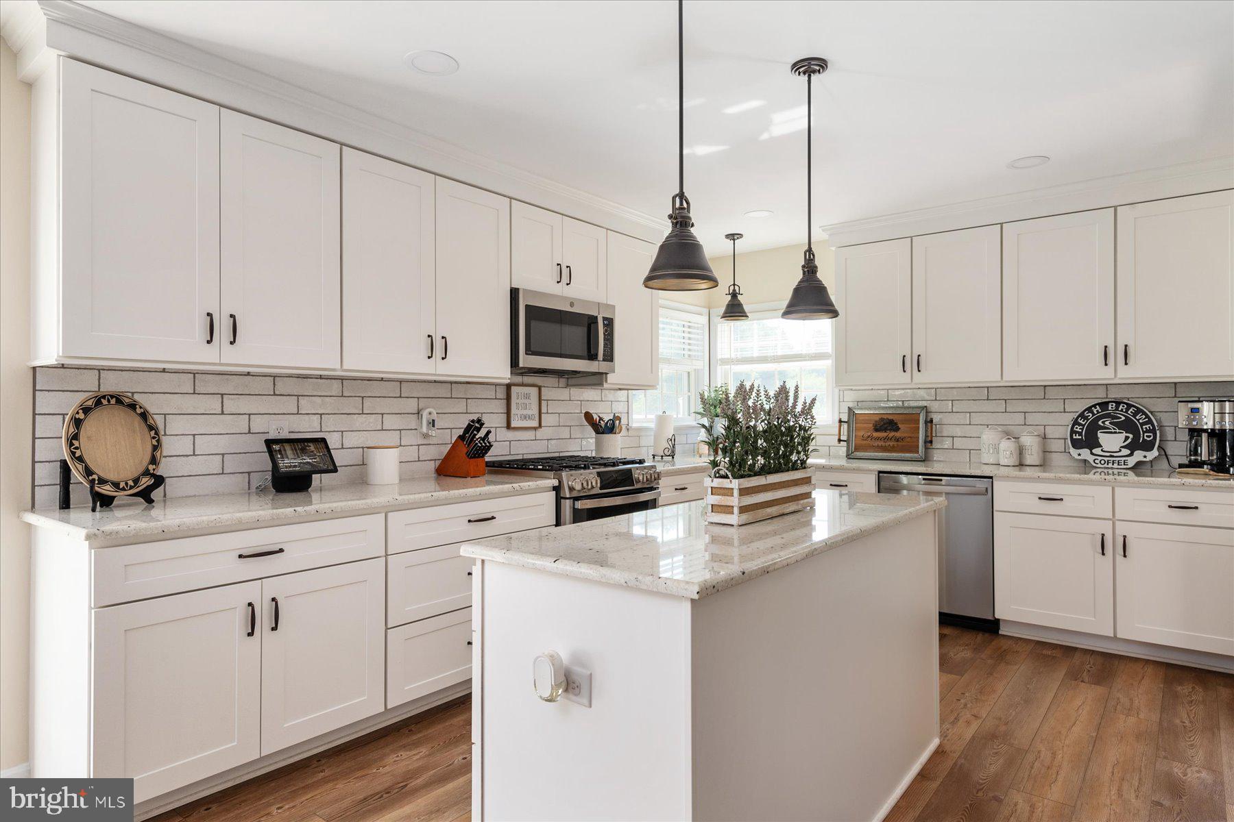 KENTFIELD - Residential