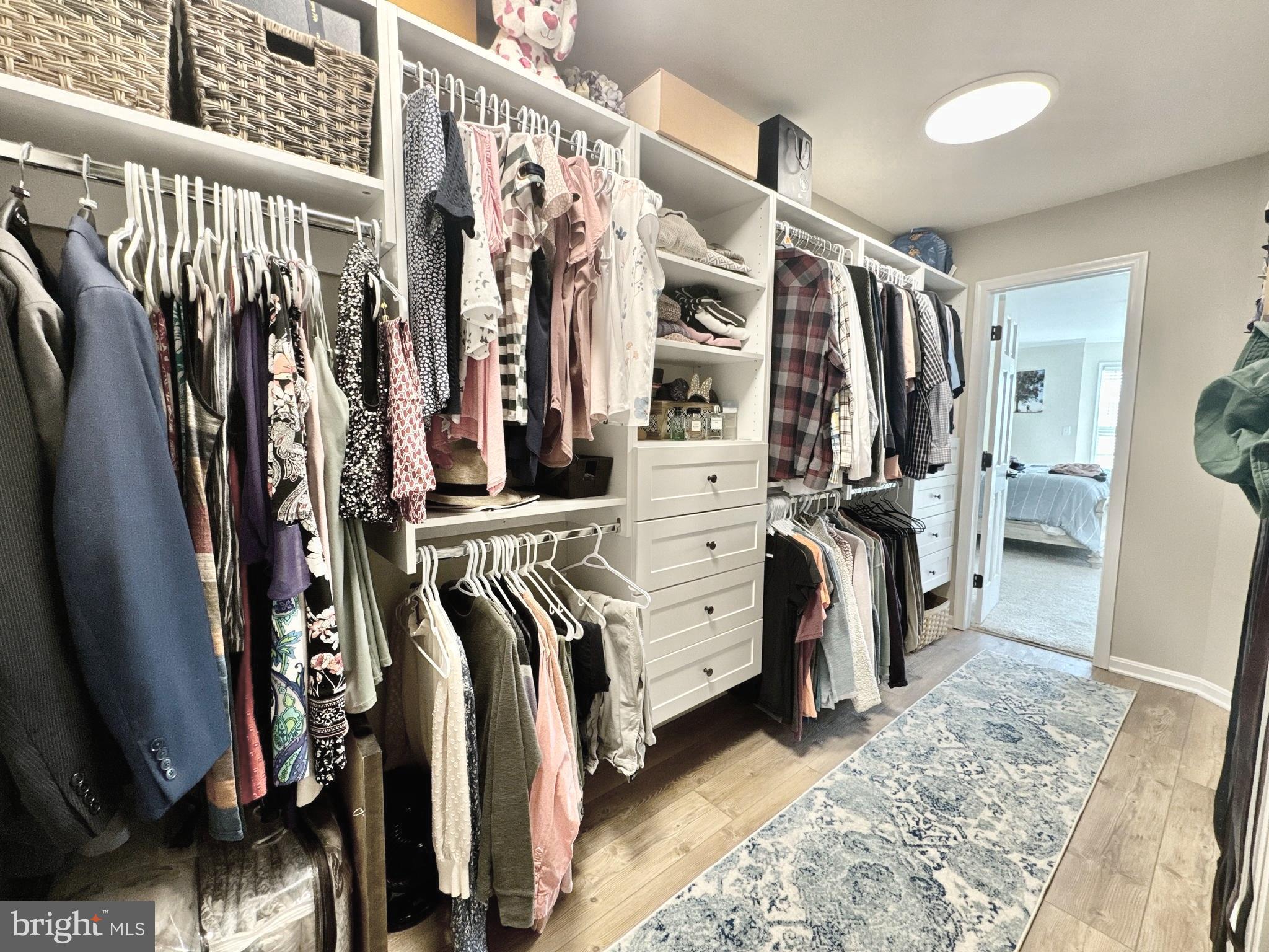 KENTFIELD - Residential