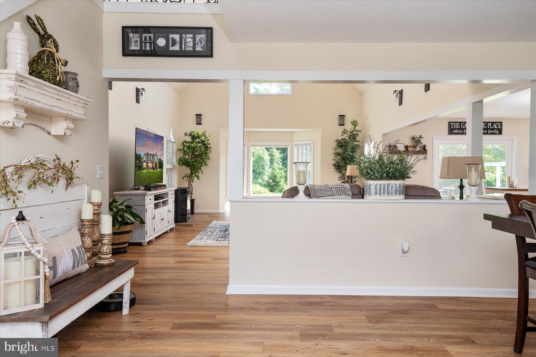 KENTFIELD - Residential