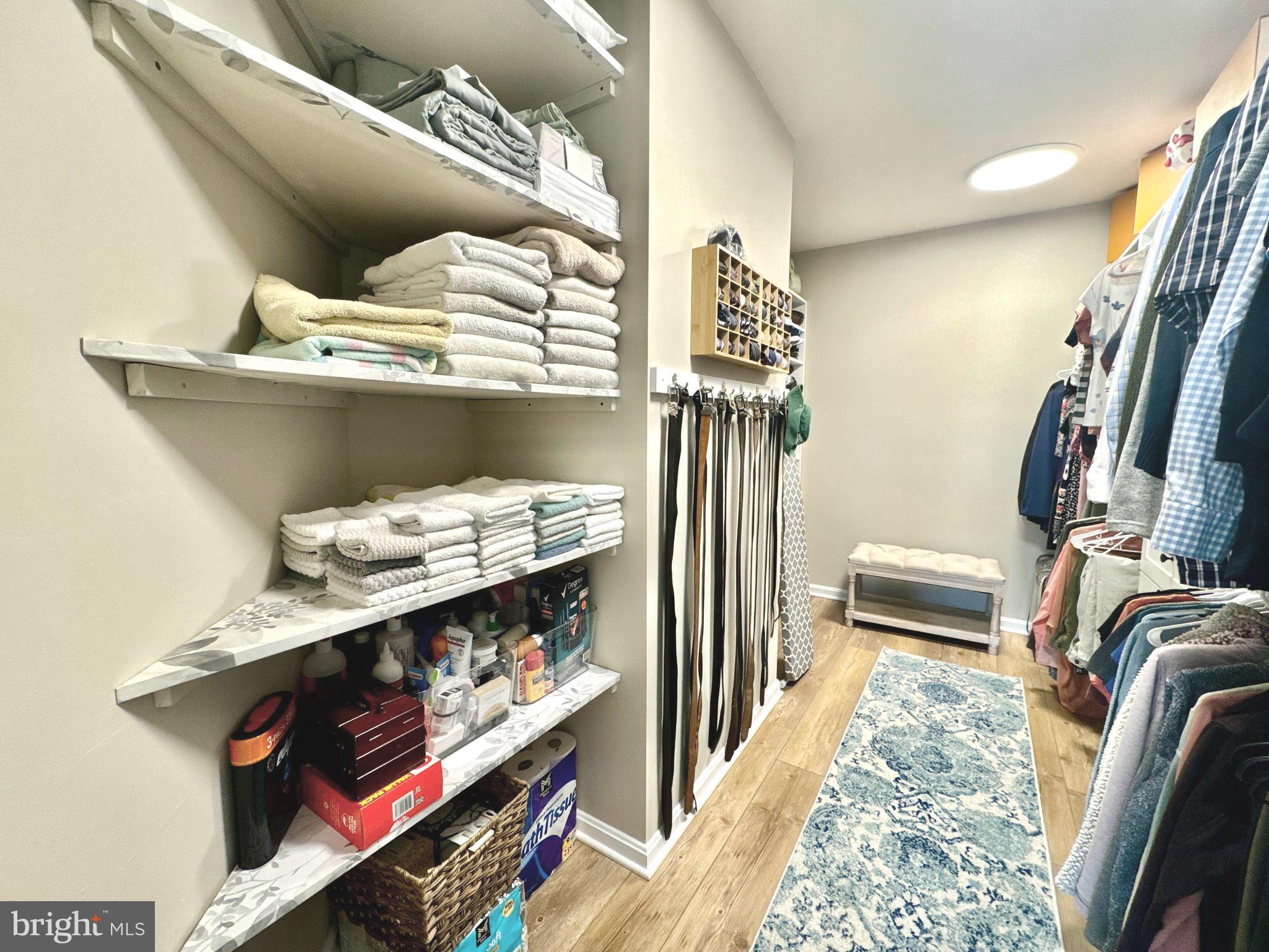 KENTFIELD - Residential