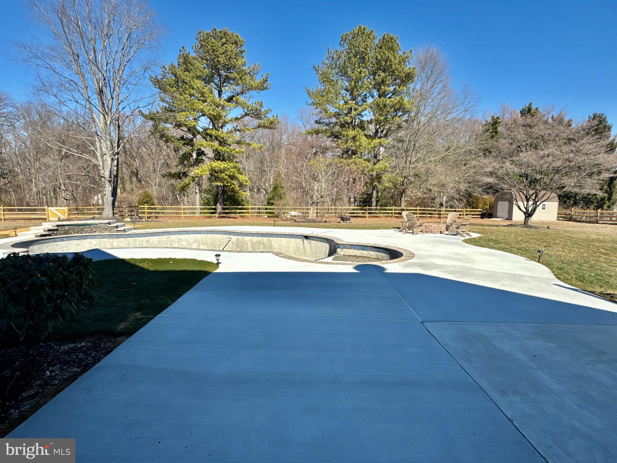 KENTFIELD - Residential