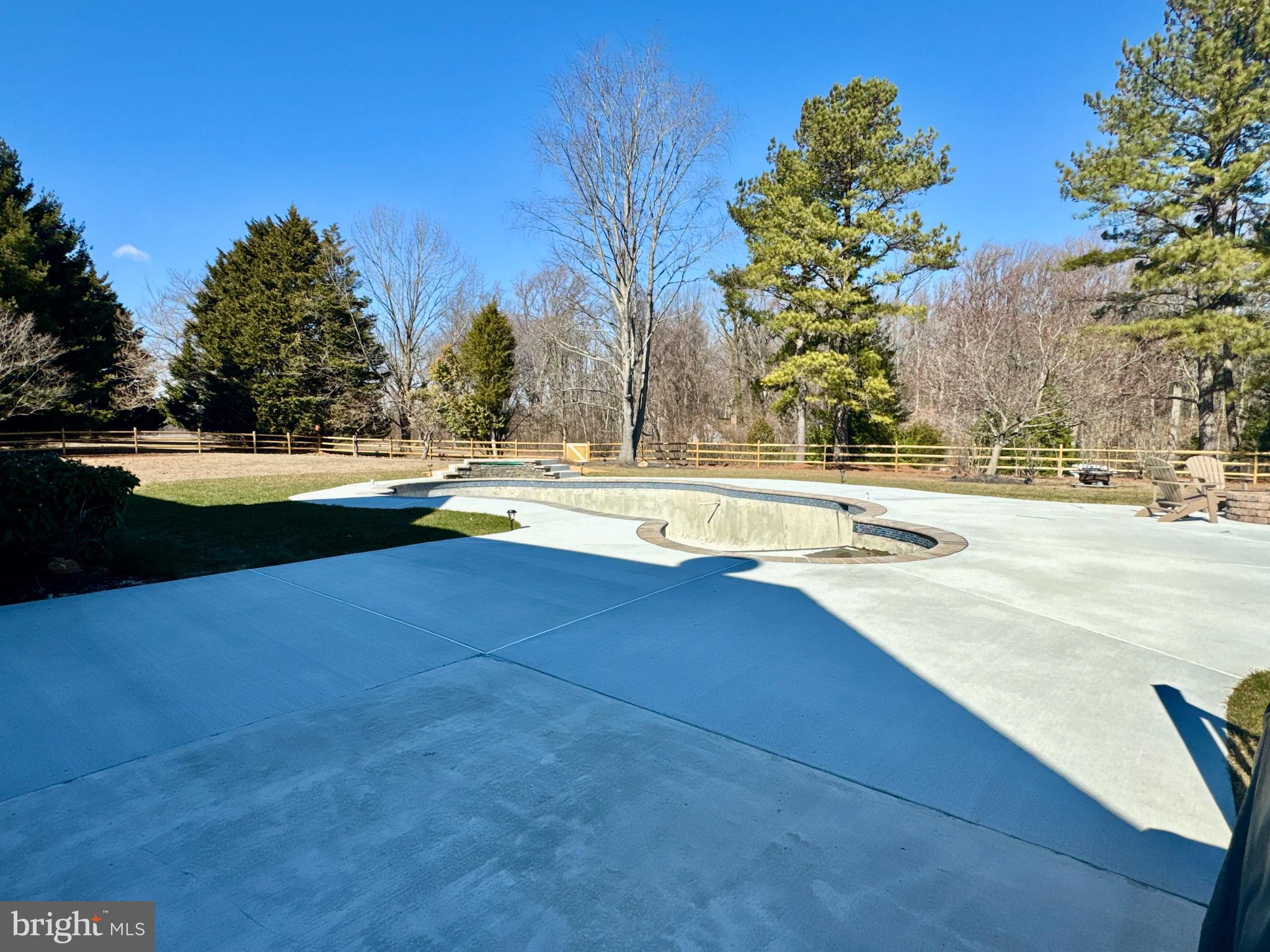 KENTFIELD - Residential