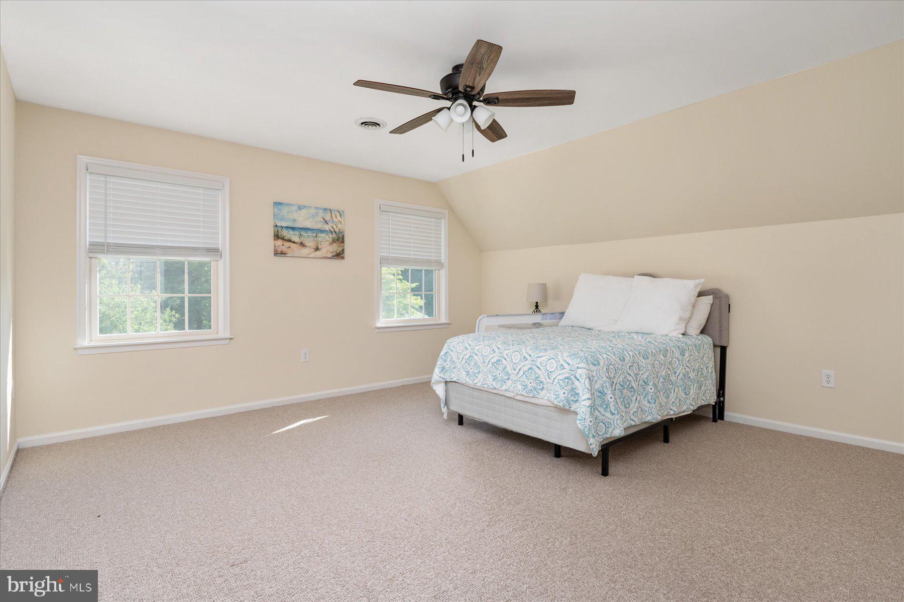 KENTFIELD - Residential