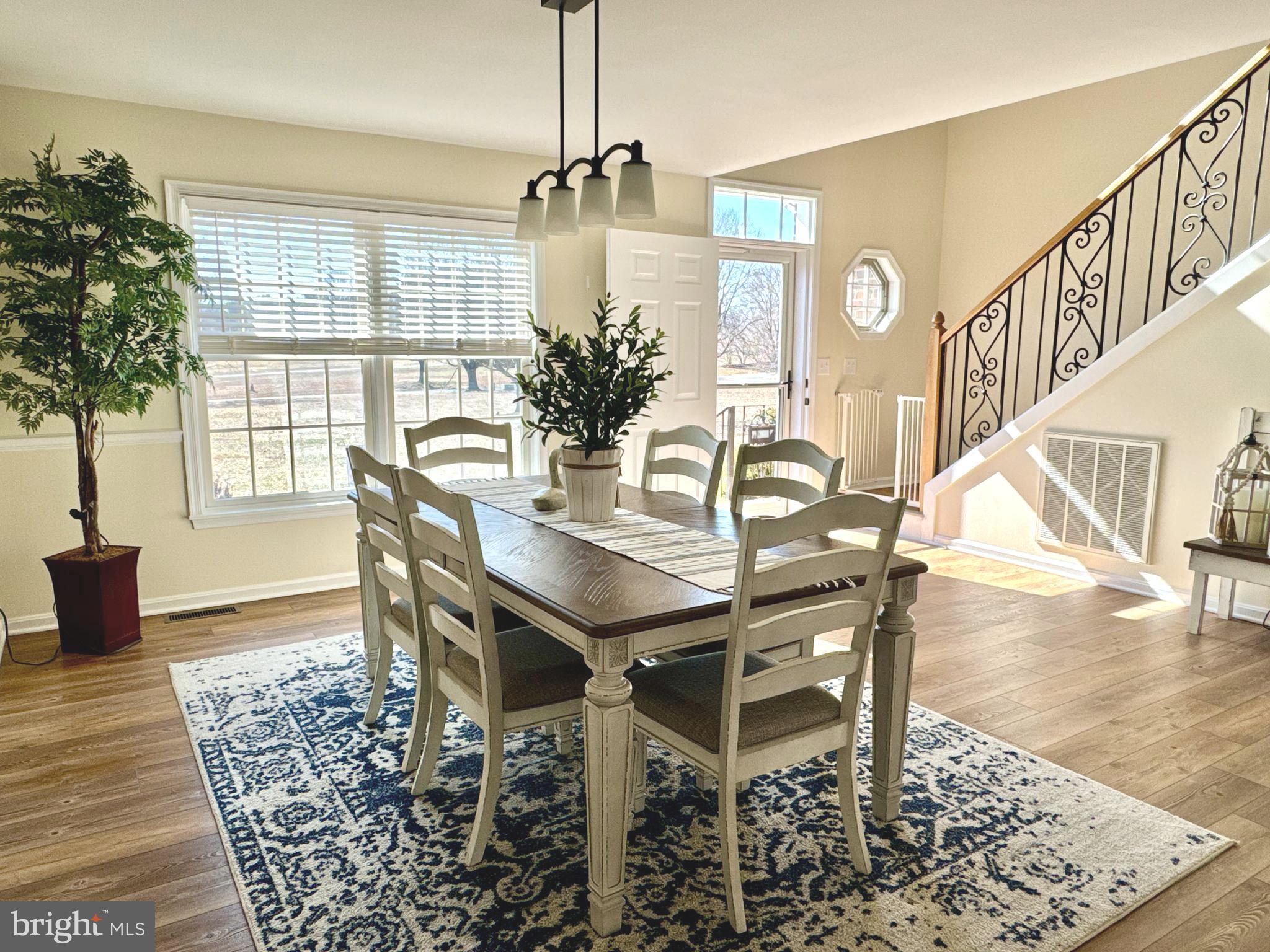 KENTFIELD - Residential