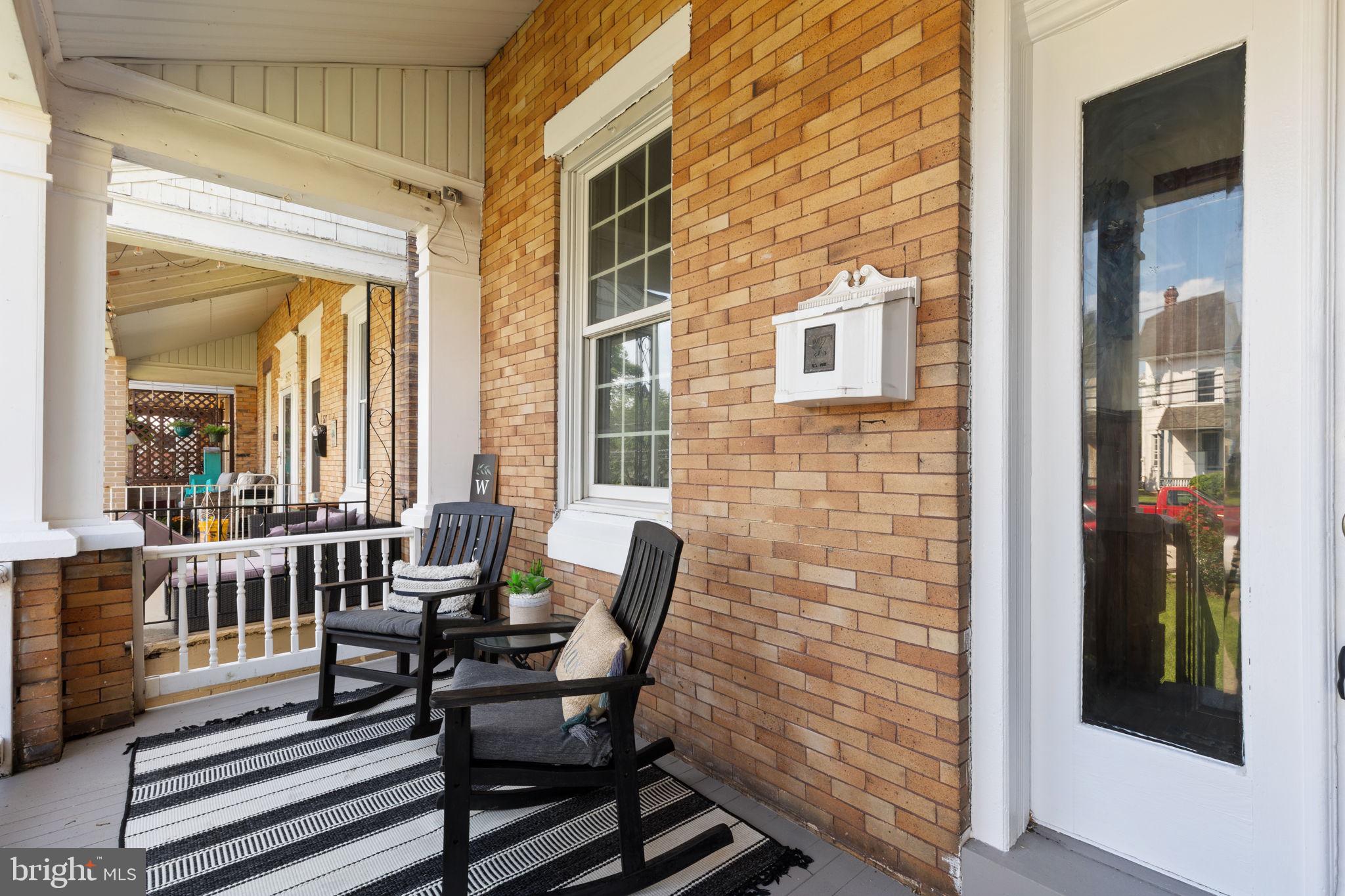 529 WALNUT STREET