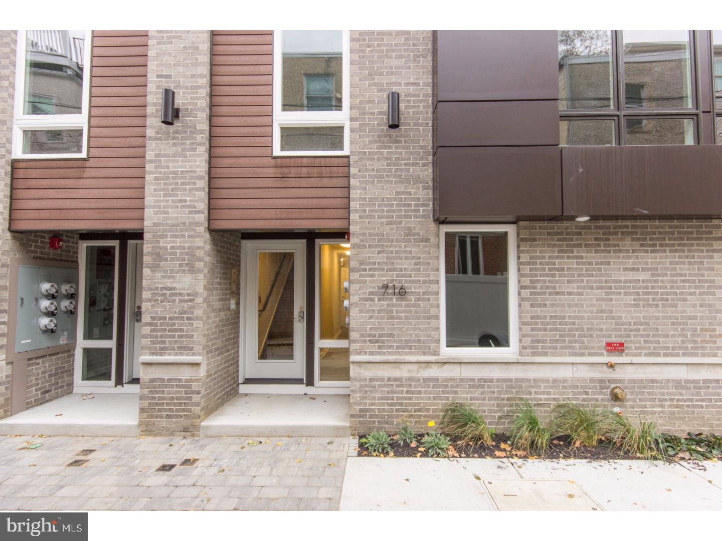 HAWTHORNE - Residential Lease