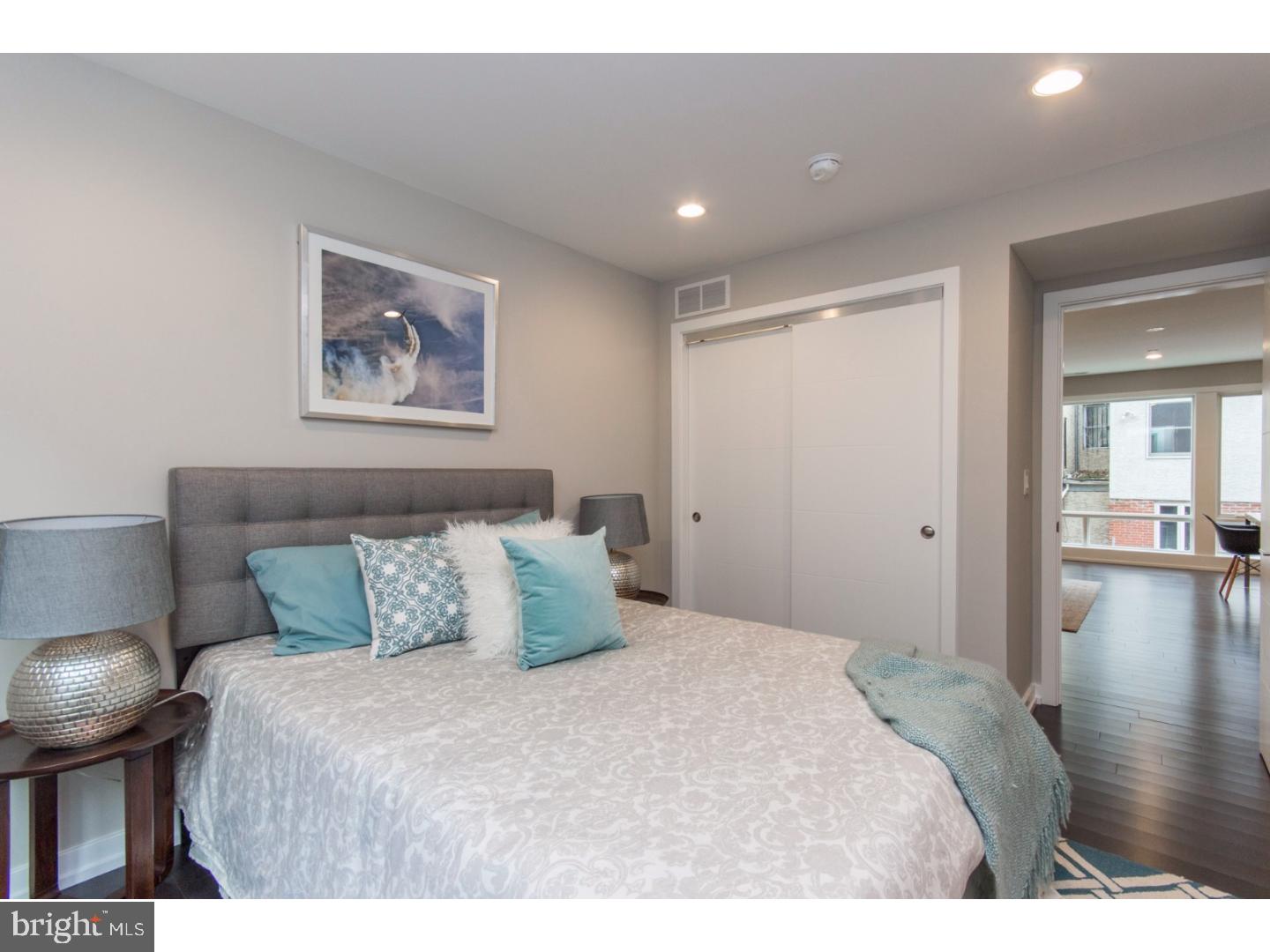 HAWTHORNE - Residential Lease