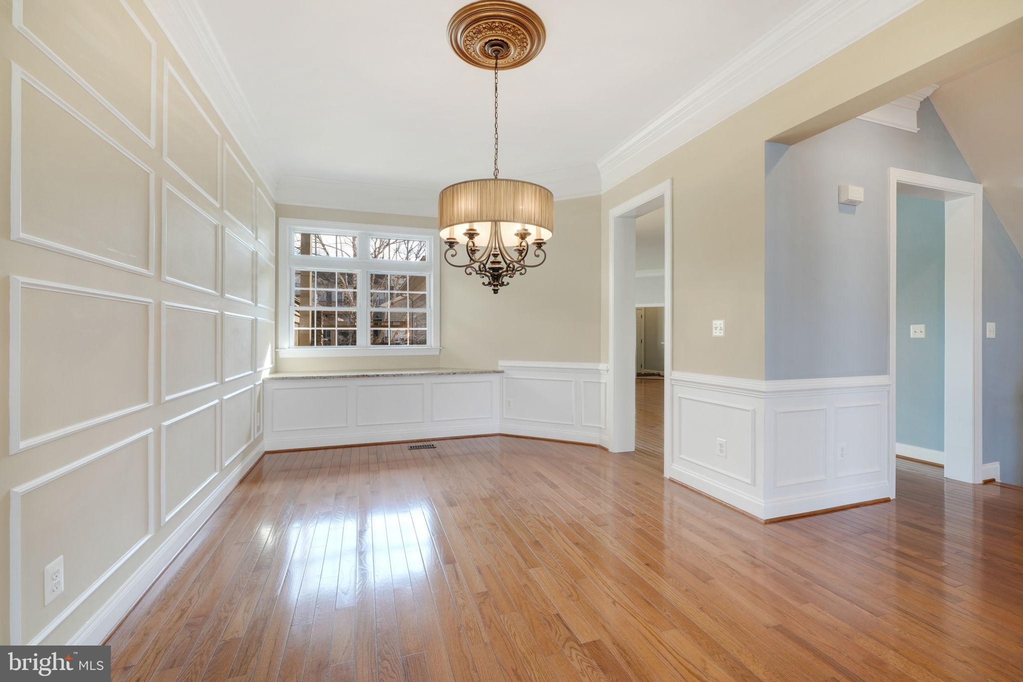 LANSDOWNE ON THE POTOMAC - Residential