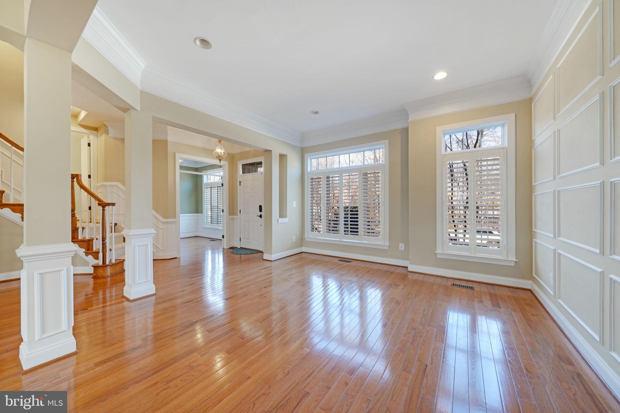 LANSDOWNE ON THE POTOMAC - Residential