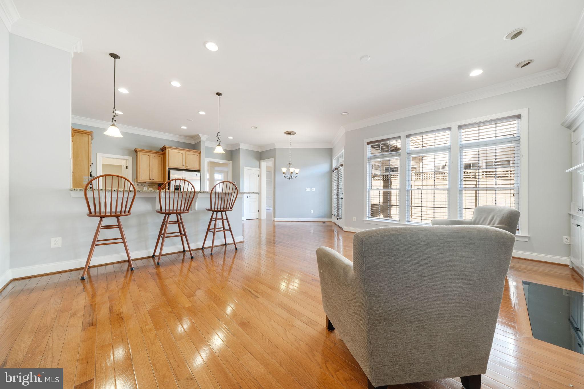 LANSDOWNE ON THE POTOMAC - Residential