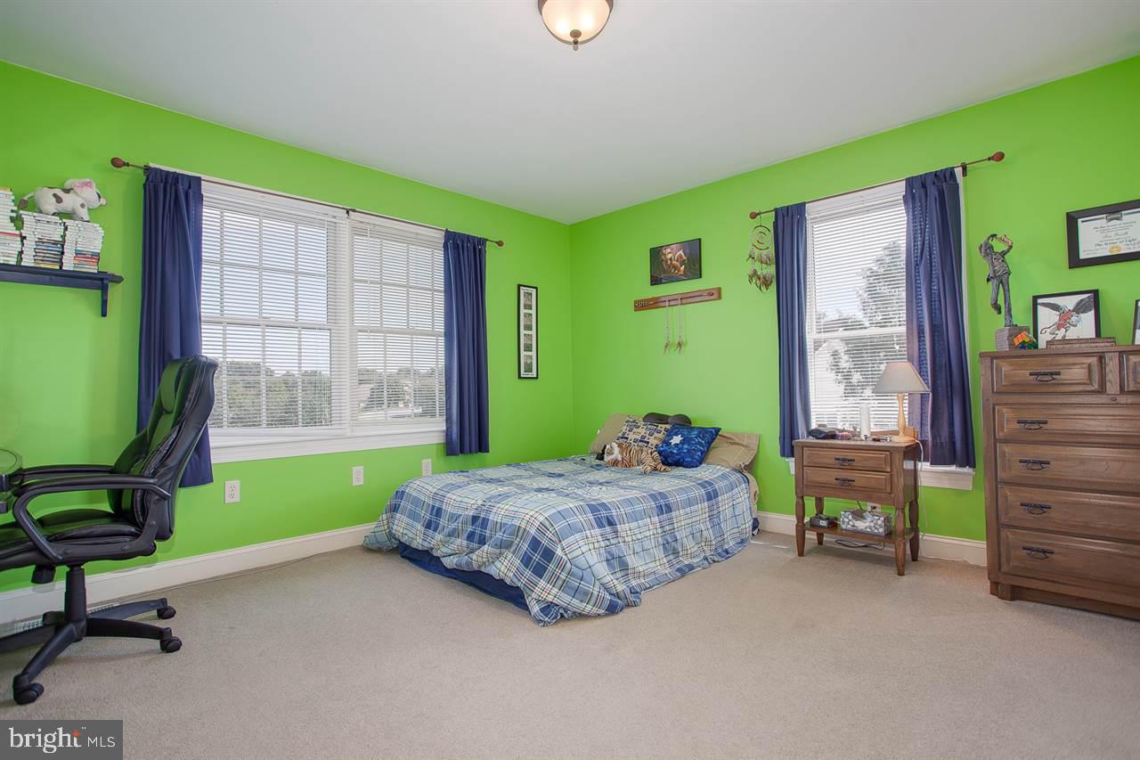 SIGNAL HILL - Residential