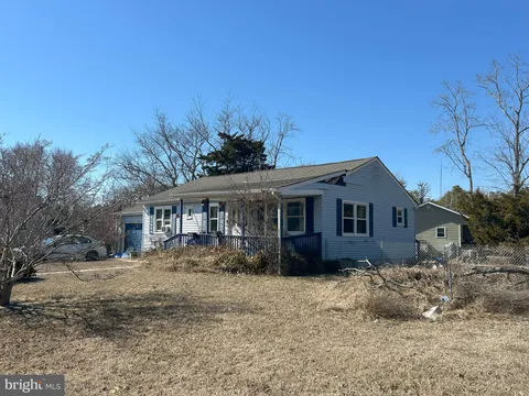 MLS: NJCM2004860