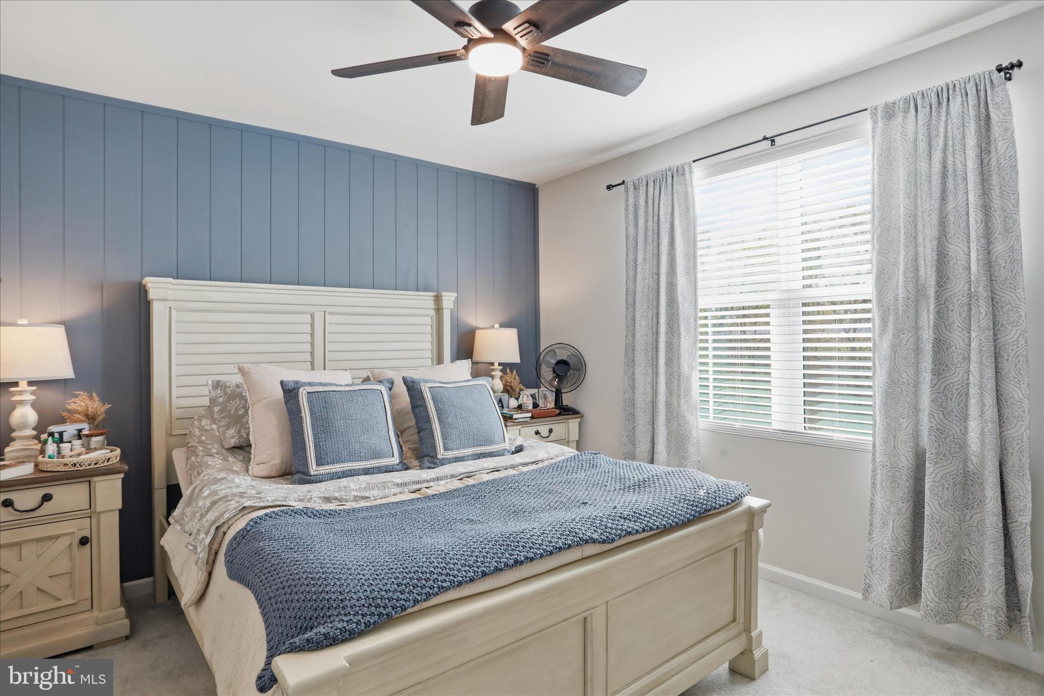 ENFIELD KNOLLS - Residential