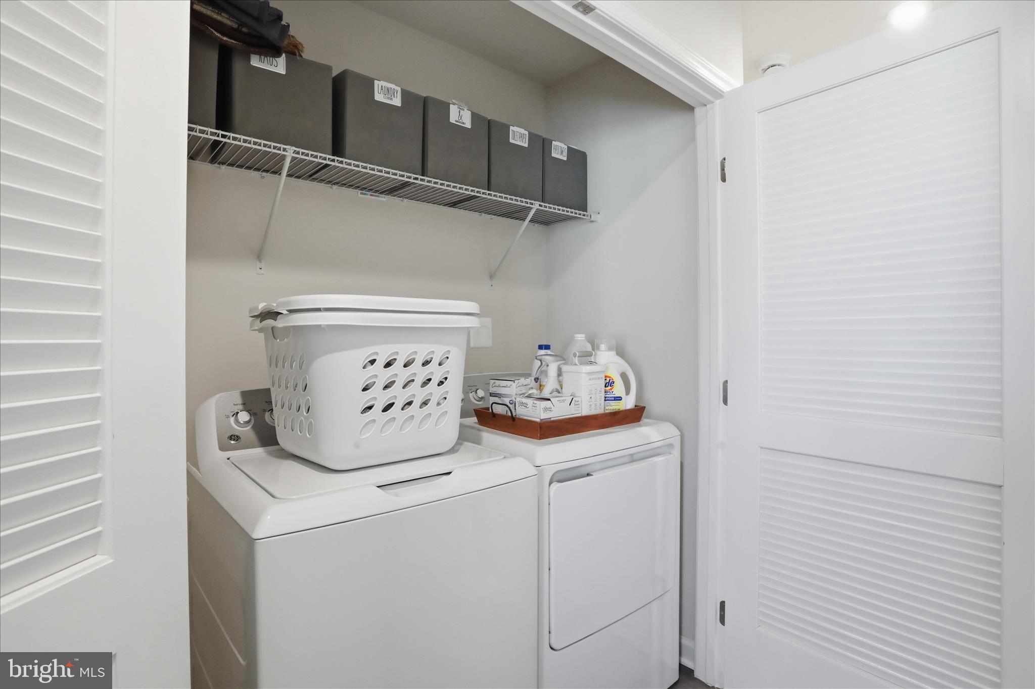 ENFIELD KNOLLS - Residential