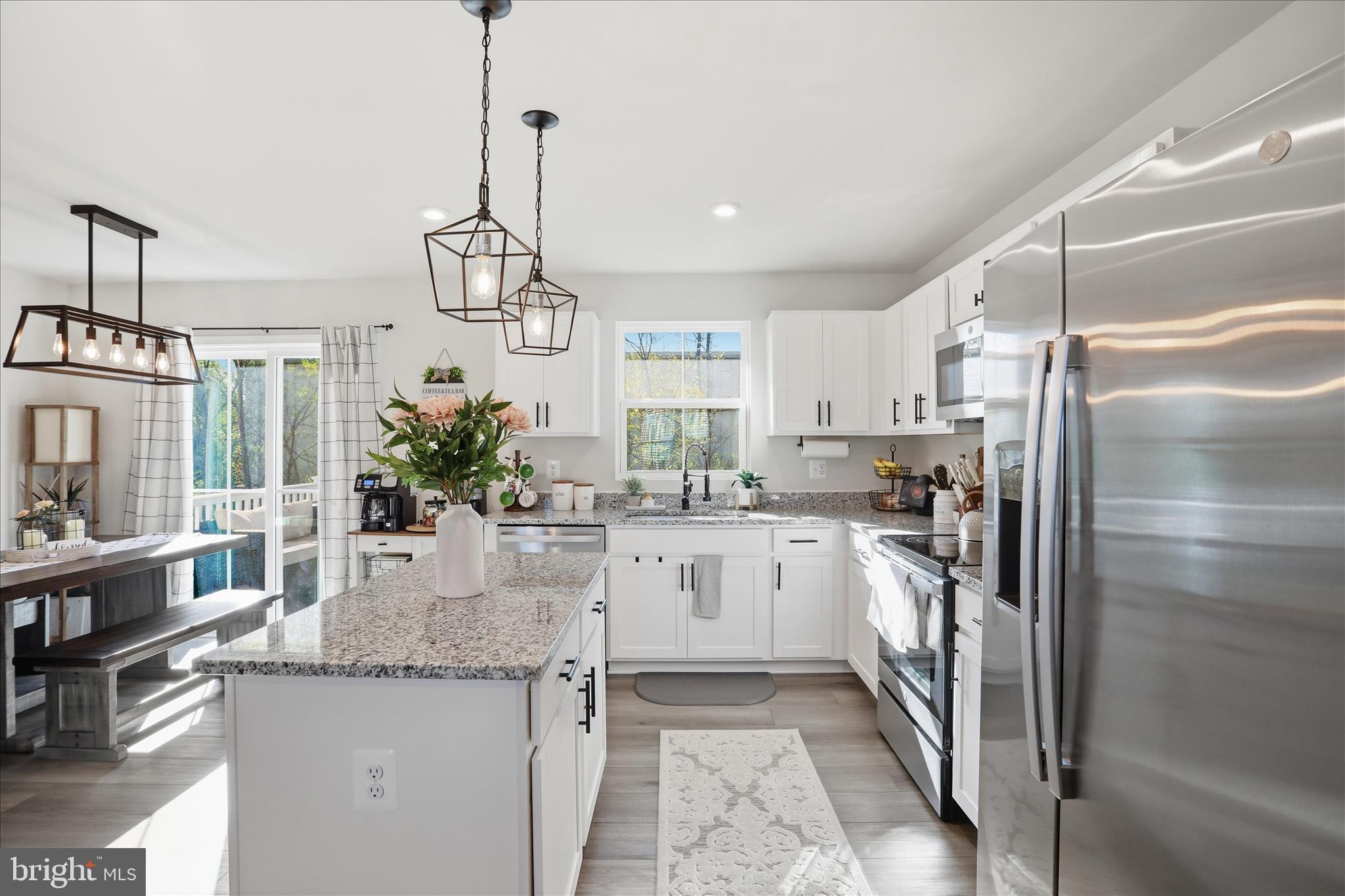 ENFIELD KNOLLS - Residential