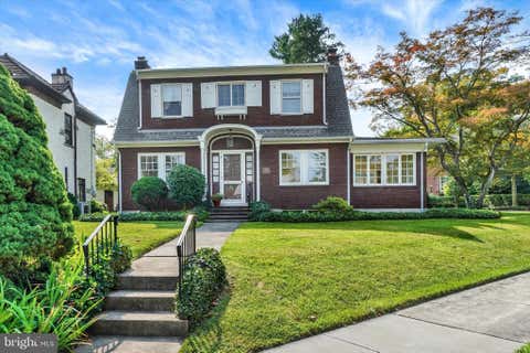 Photo of 132 Springdale Rd, YORK, PA 17403 (MLS # PAYK2109520)
