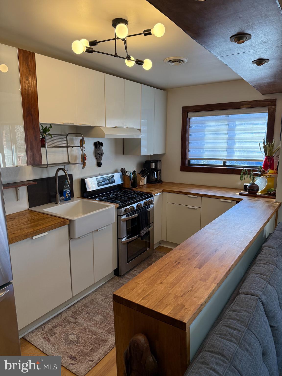 SEMINARY WALK - Residential Lease