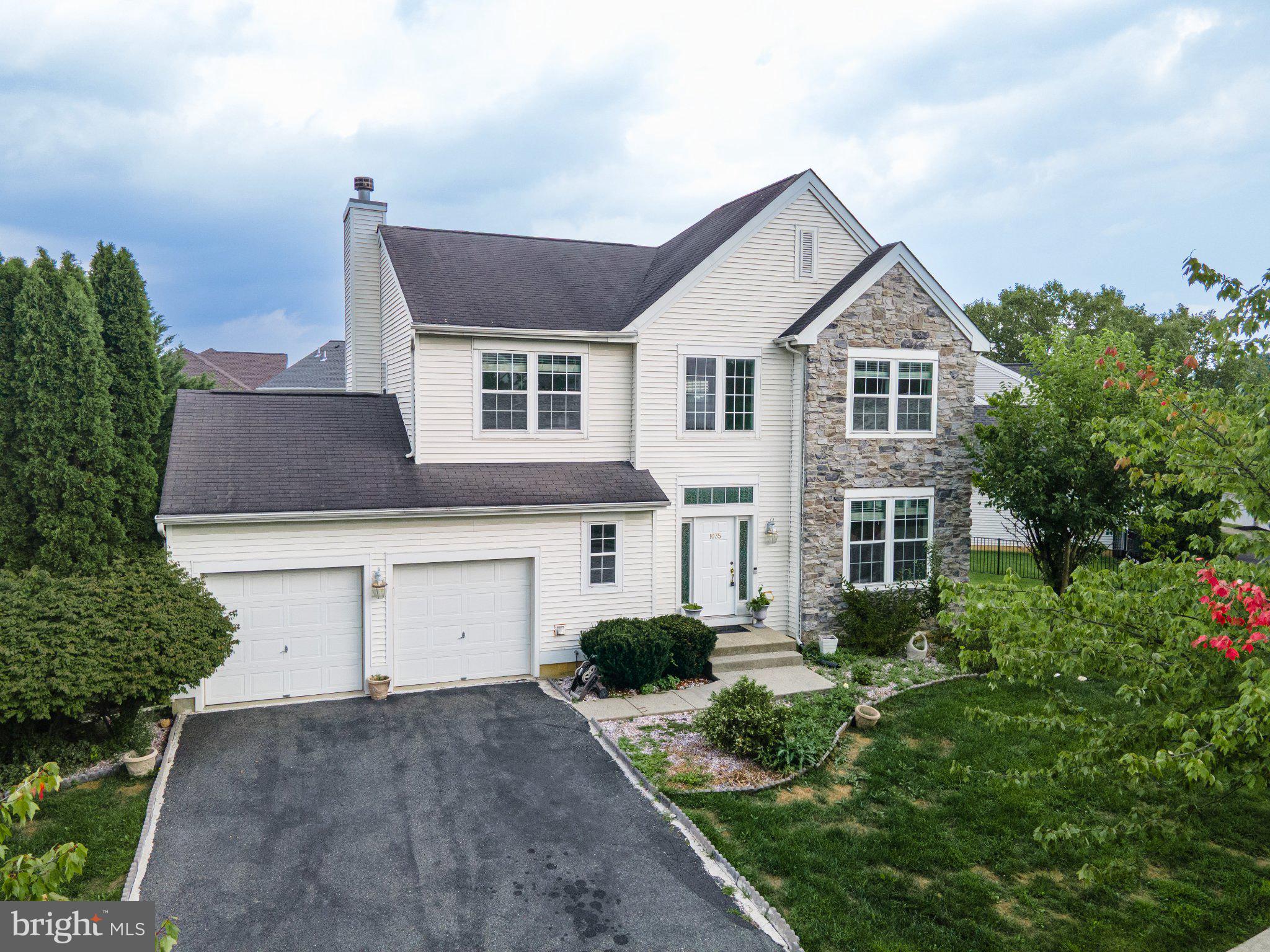 1035 JERVIN DRIVE